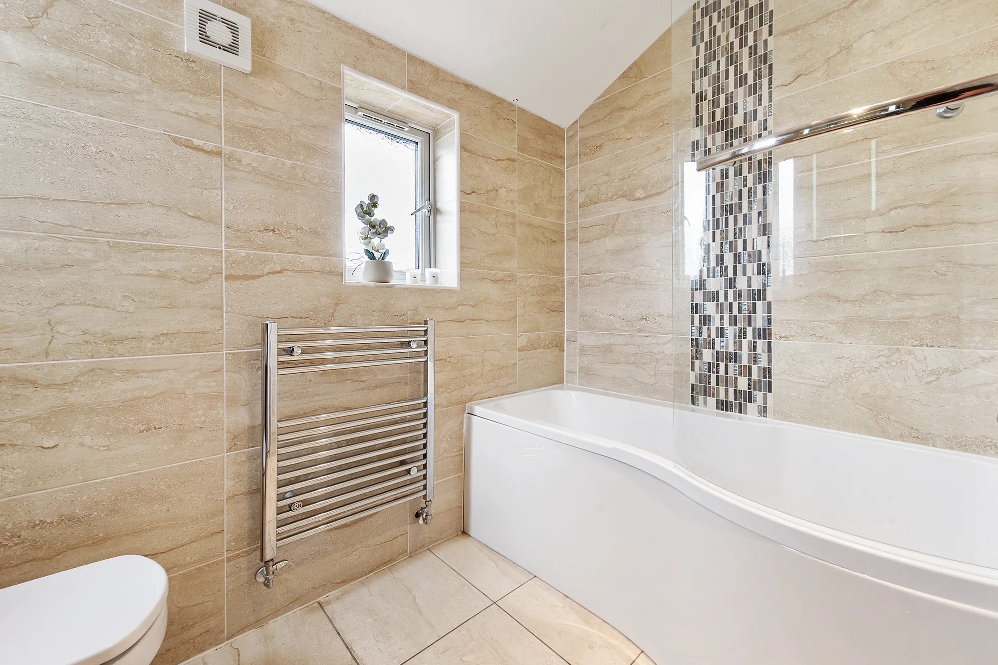 4 bed semi-detached house for sale in Perrymead, Manchester  - Property Image 32