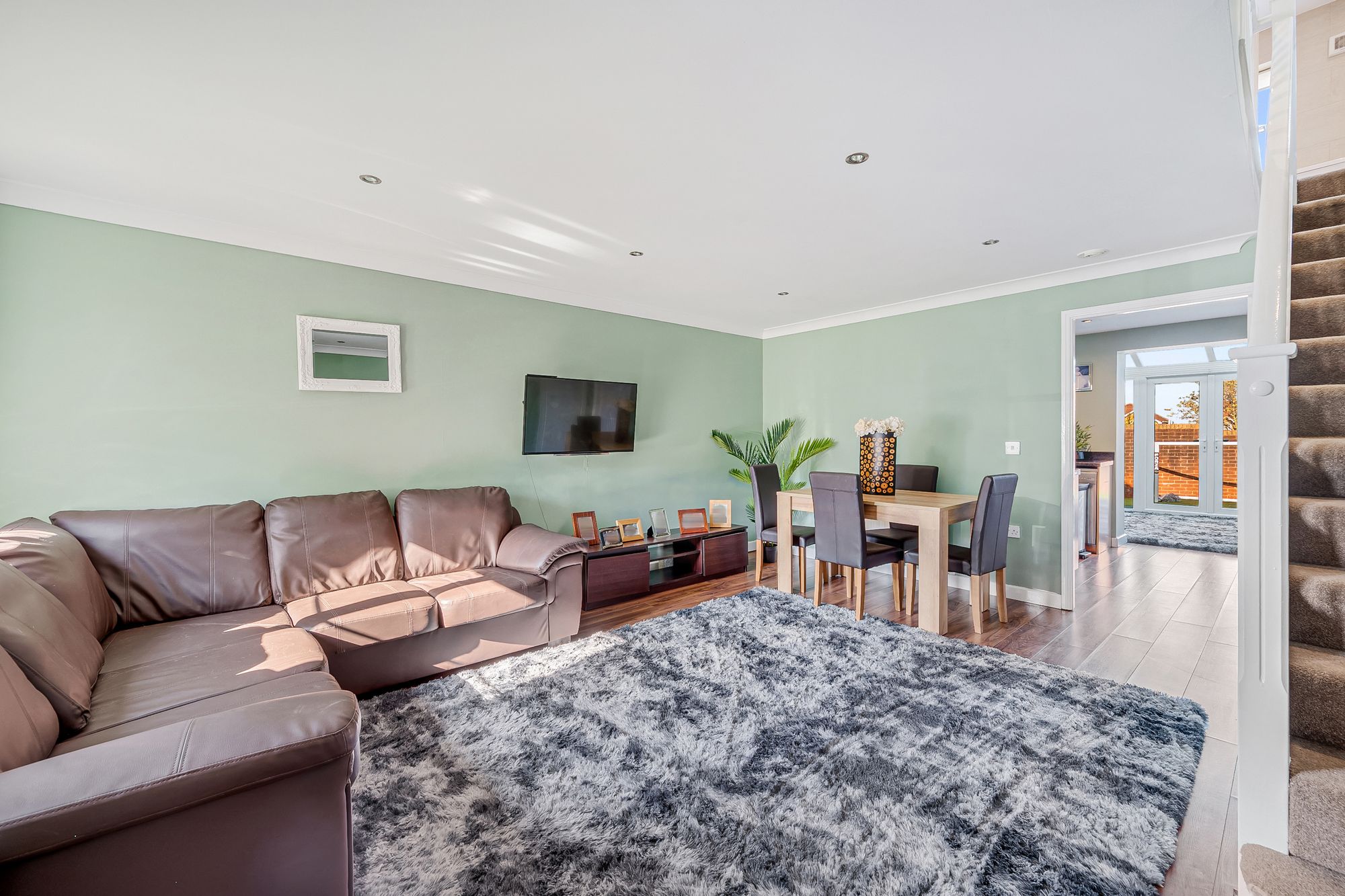 3 bed detached house for sale in Glenwood Close, Manchester  - Property Image 2