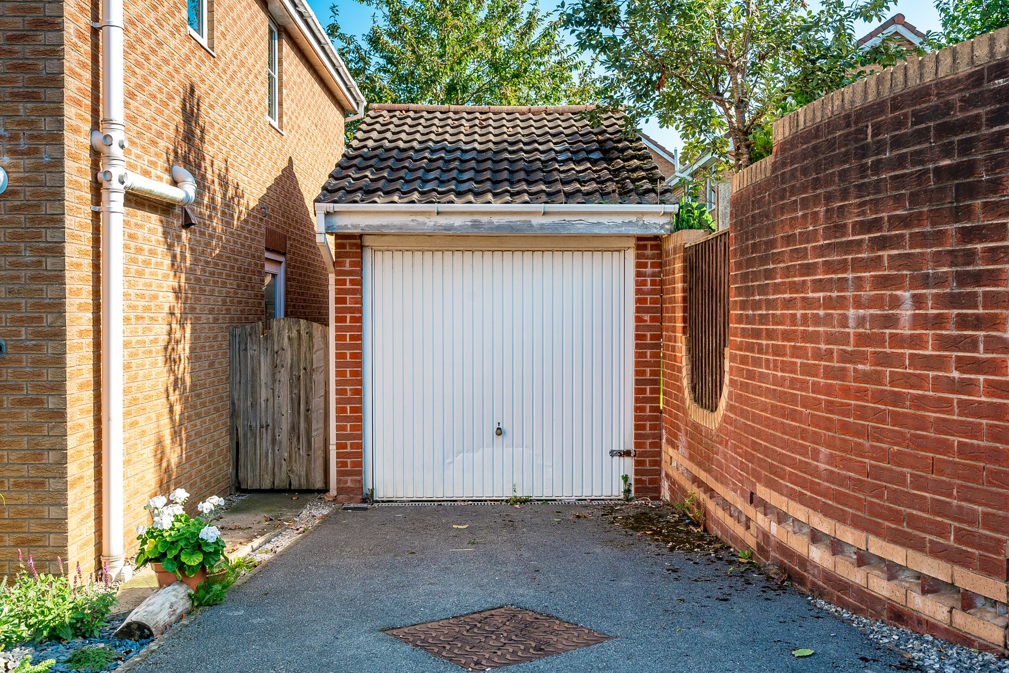 3 bed detached house for sale in Glenwood Close, Manchester  - Property Image 31