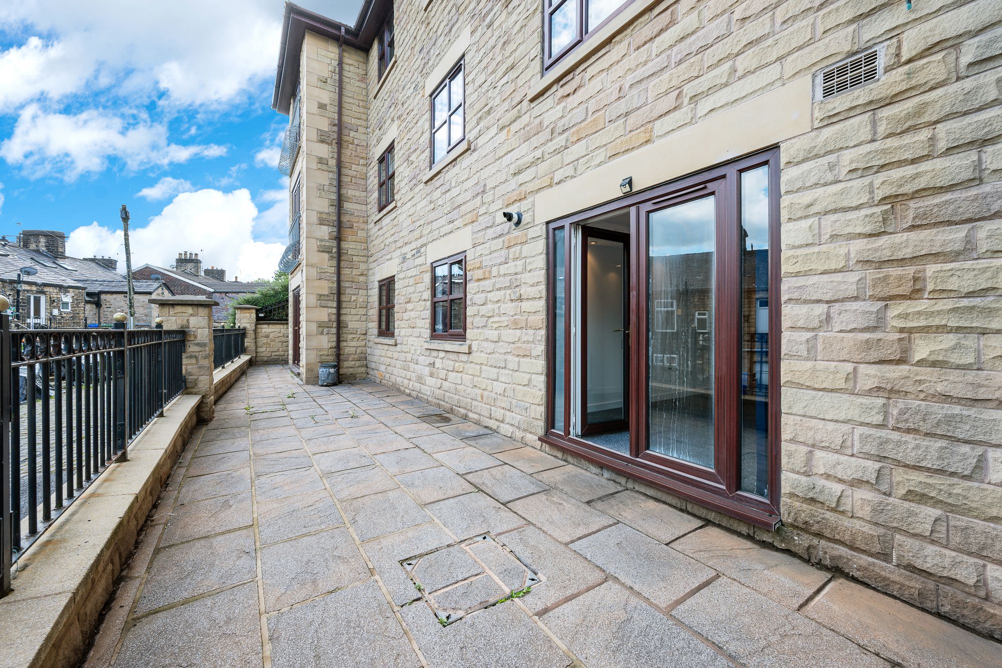 1 bed flat to rent in Callender Street, Bury  - Property Image 13