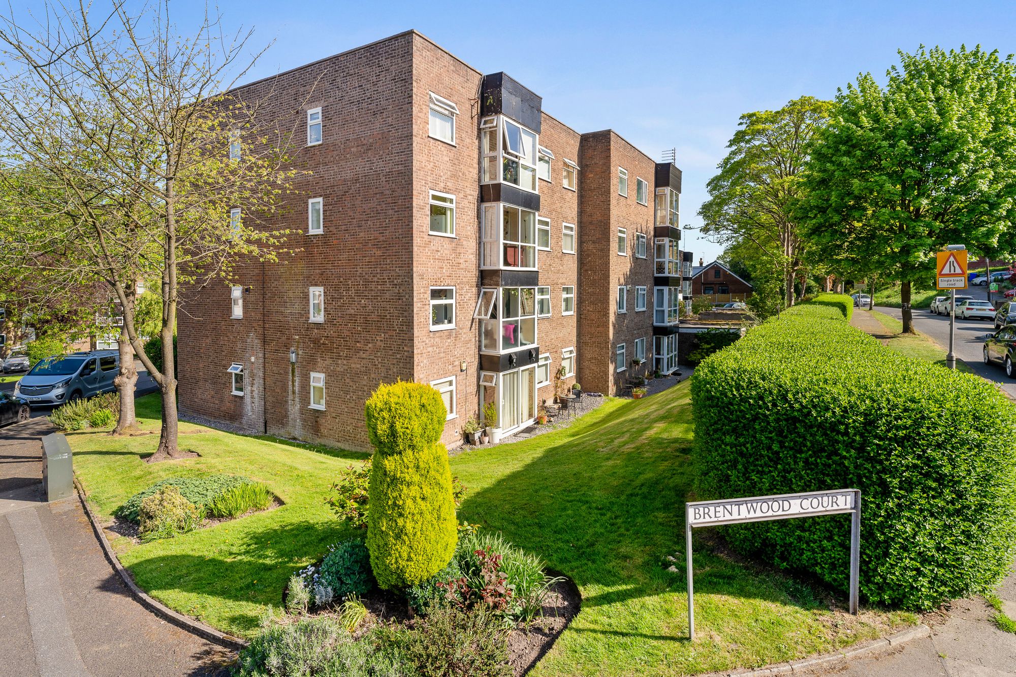 2 bed flat for sale in Lowther Road, Manchester 16