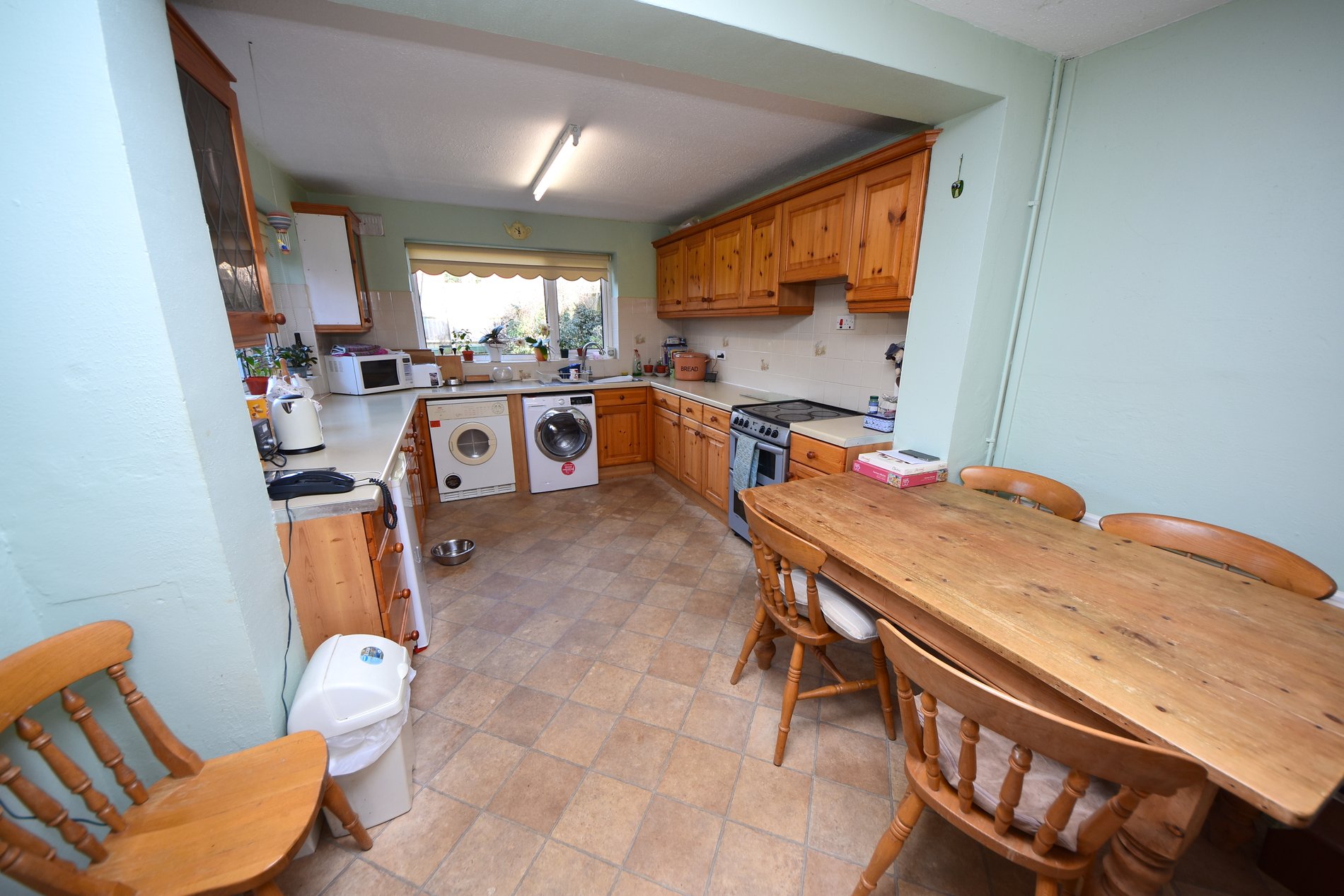 4 bed detached house for sale in Romney Road, Banbury  - Property Image 2