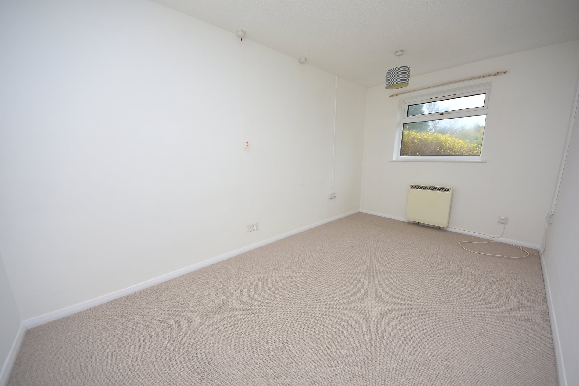 2 bed semi-detached bungalow for sale in Main Road, Banbury  - Property Image 7