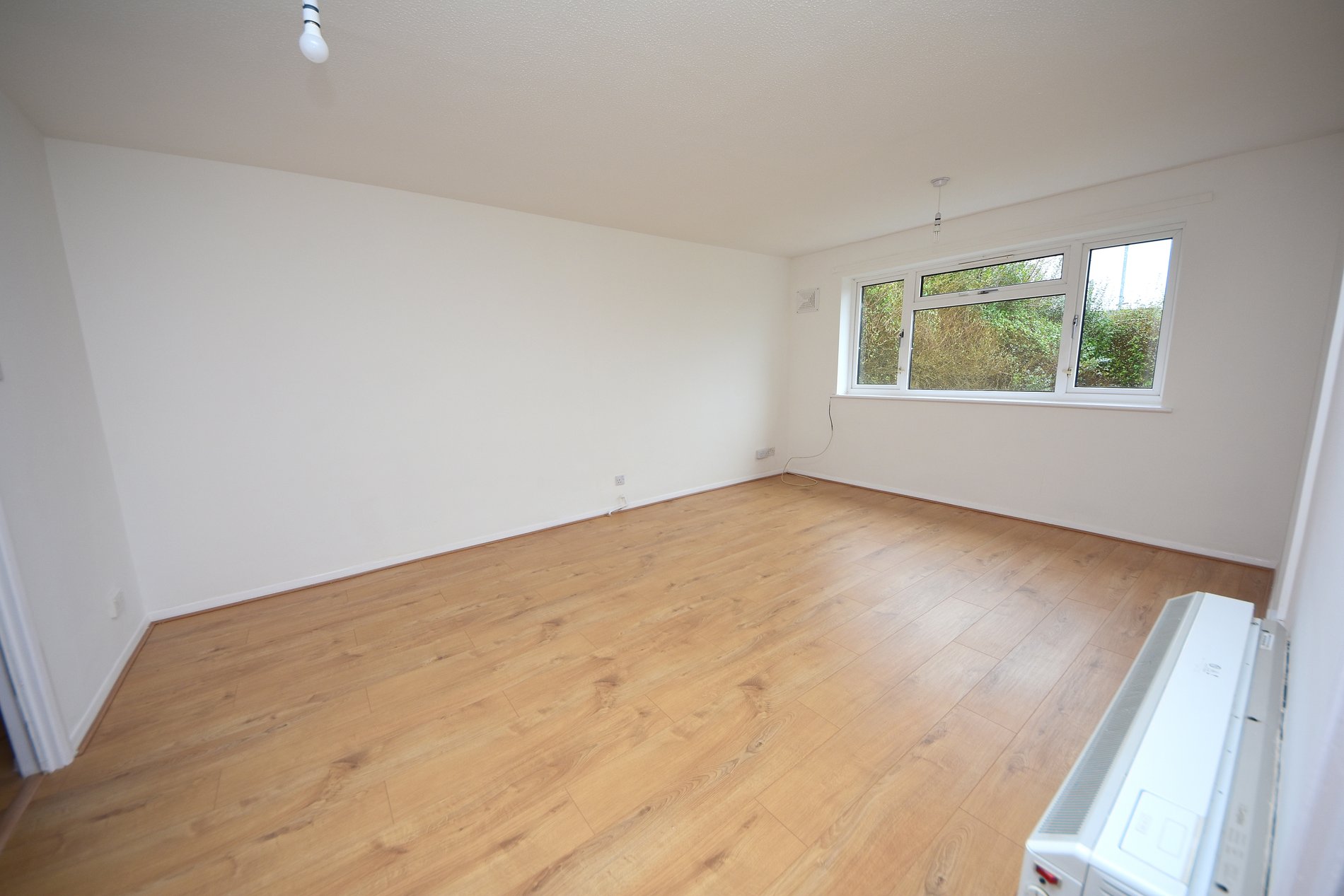 2 bed semi-detached bungalow for sale in Main Road, Banbury  - Property Image 2