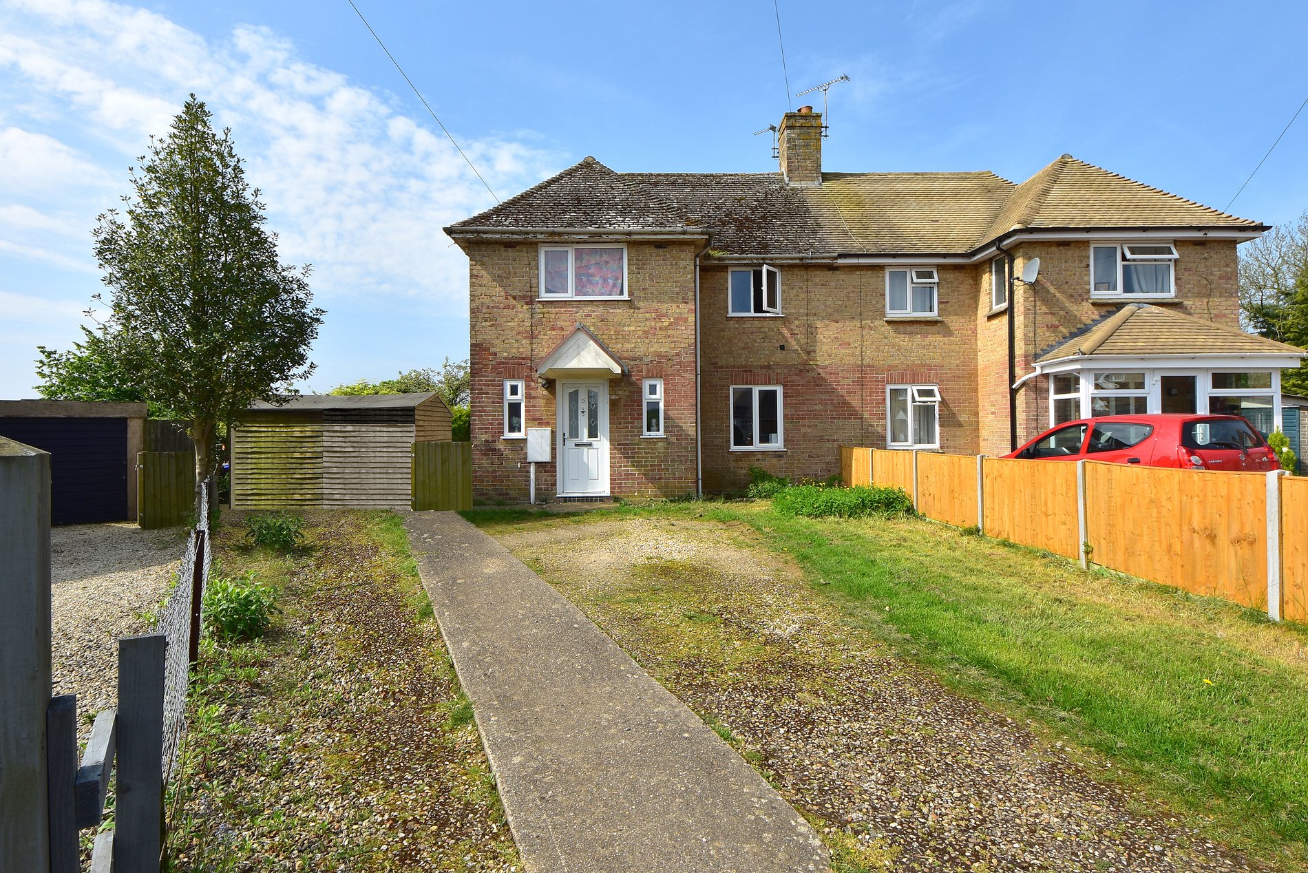 3 bed semi-detached house for sale in Plowden Close, Aston le Walls - Property Image 1