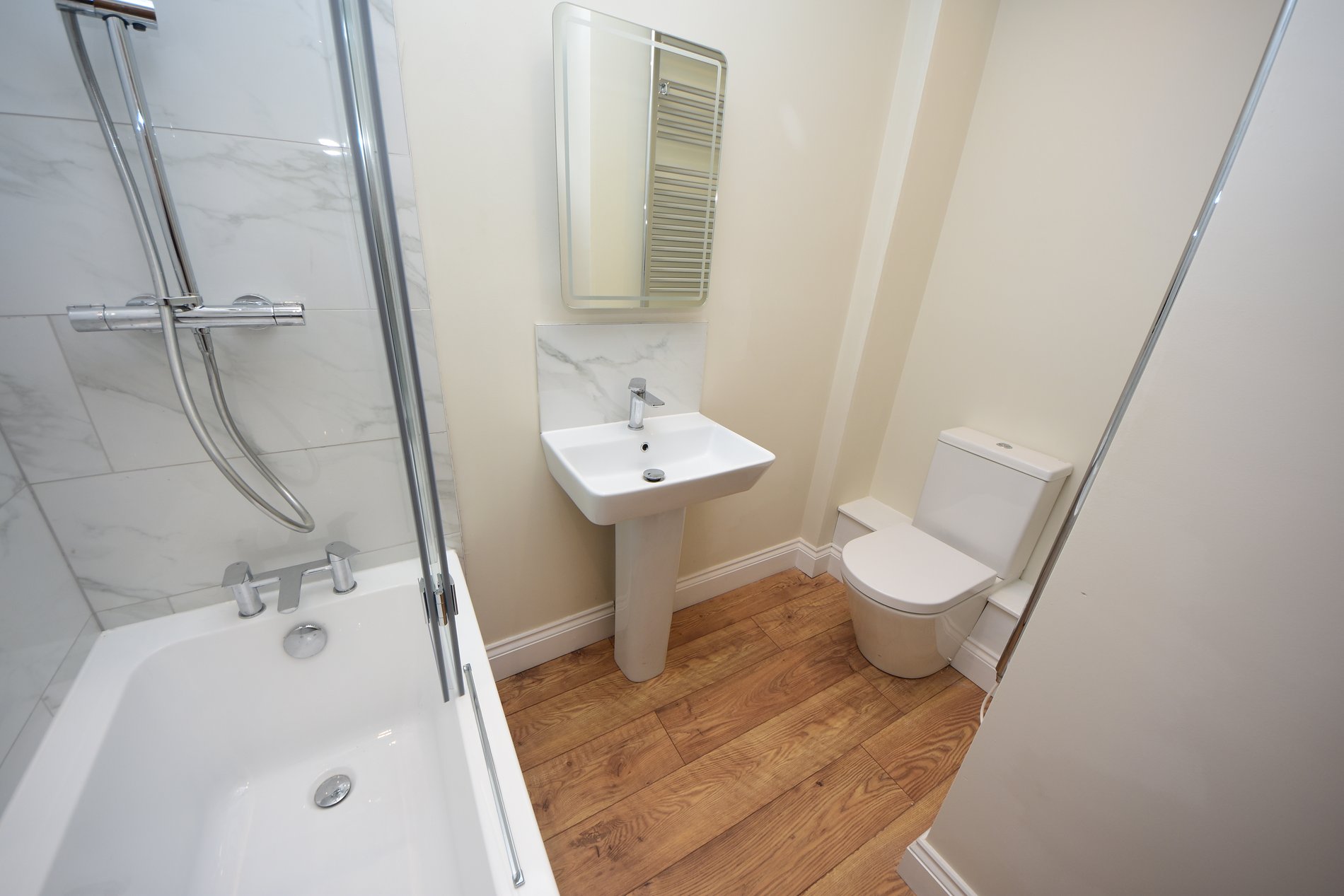 2 bed flat for sale in Causeway, Banbury  - Property Image 7