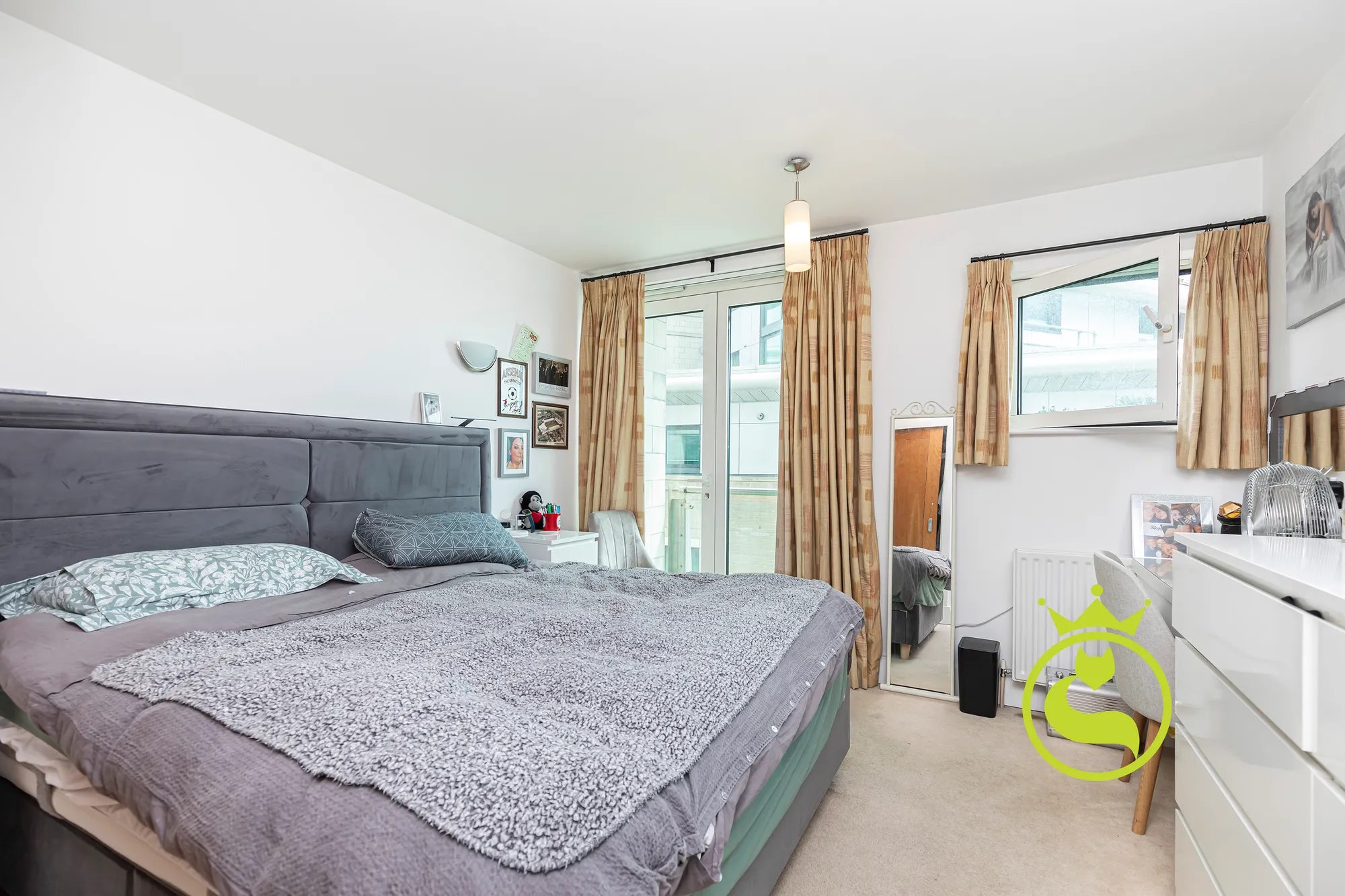 2 bed apartment for sale in The Quay, Poole  - Property Image 6