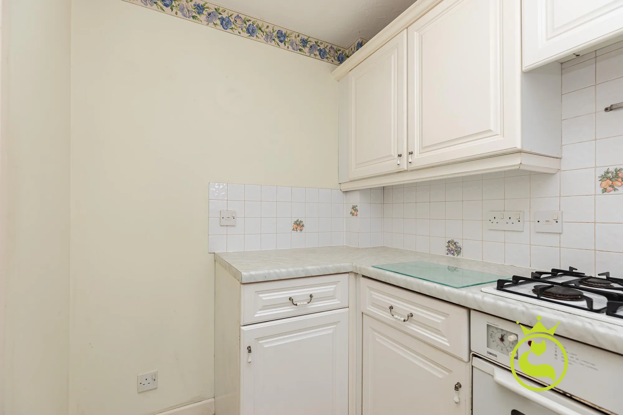 2 bed terraced house for sale in Doulton Gardens, Poole  - Property Image 4