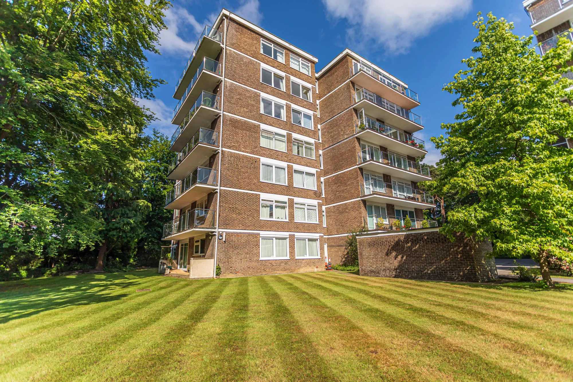 3 bed flat for sale in Wilderton Road, Poole  - Property Image 1