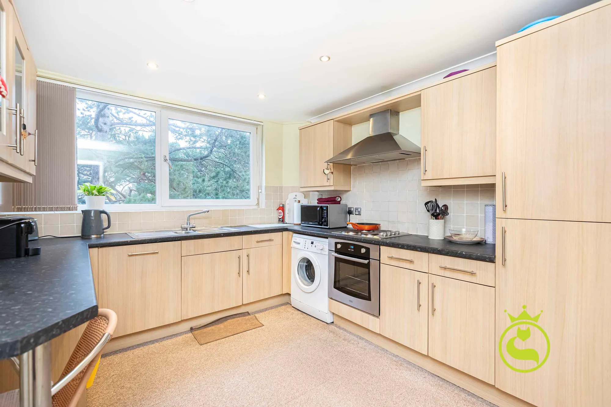3 bed flat for sale in Wilderton Road, Poole  - Property Image 2