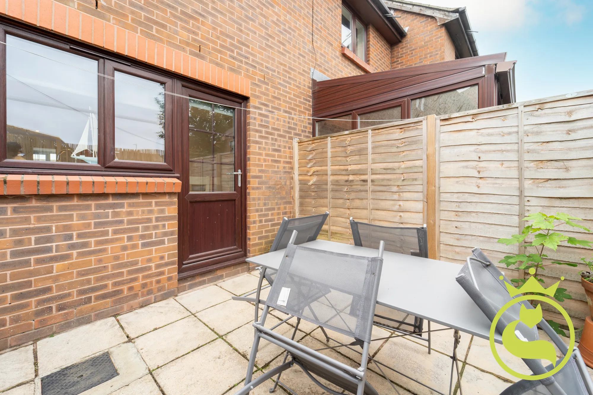 3 bed end of terrace house for sale in Vallis Close, Poole  - Property Image 18