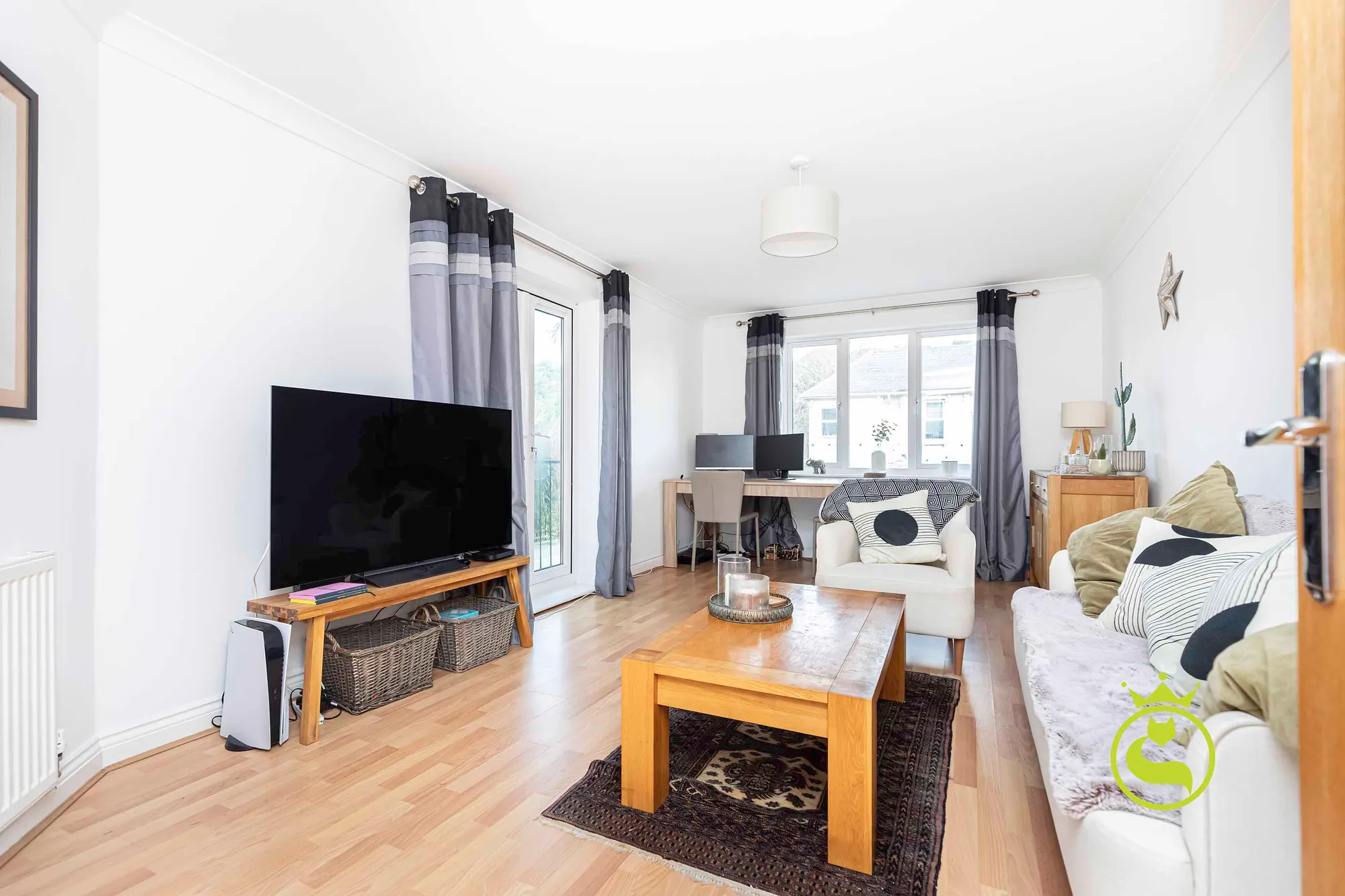2 bed apartment for sale in Studland Road, Bournemouth  - Property Image 2