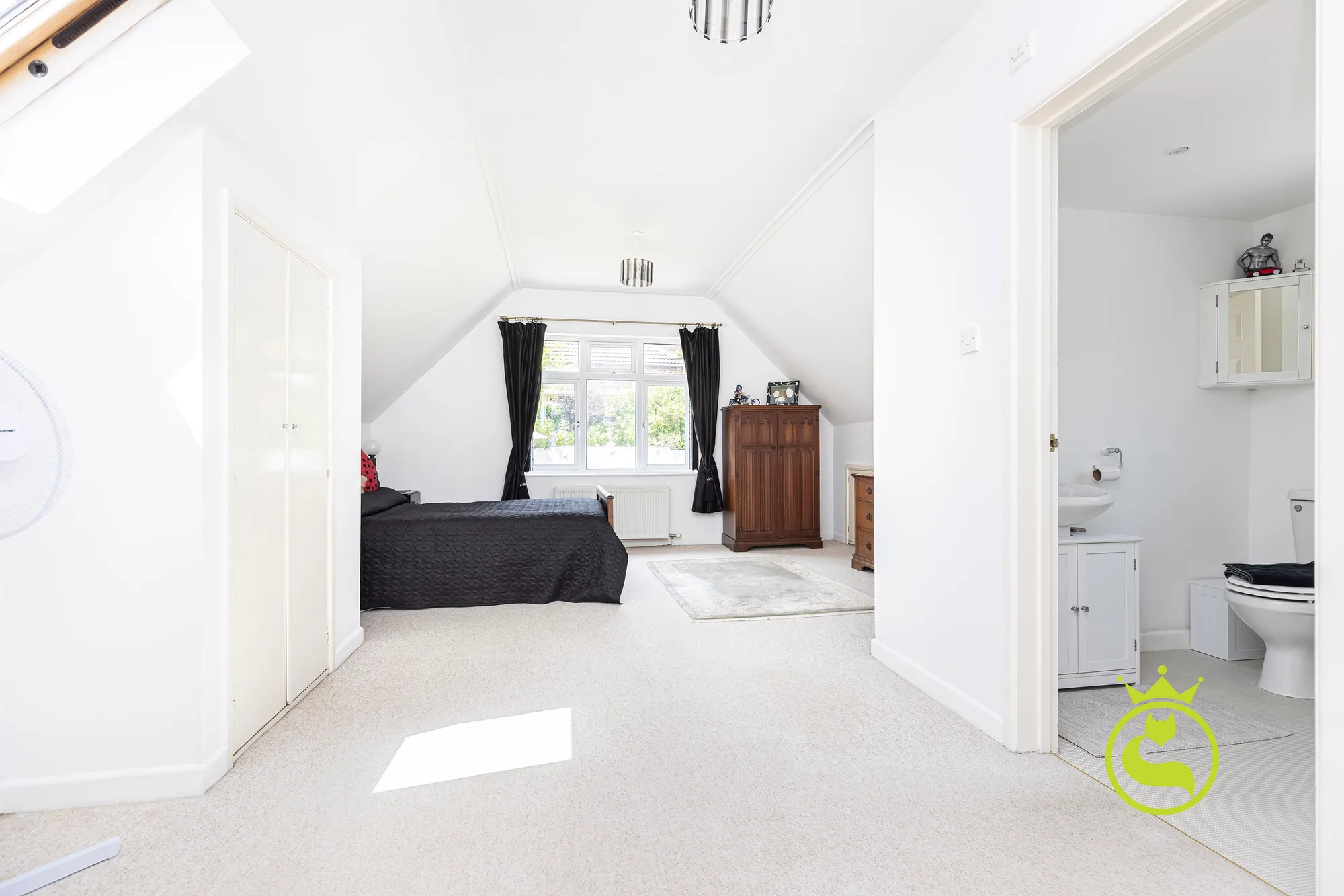 3 bed detached house for sale in Guest Avenue, Poole  - Property Image 7