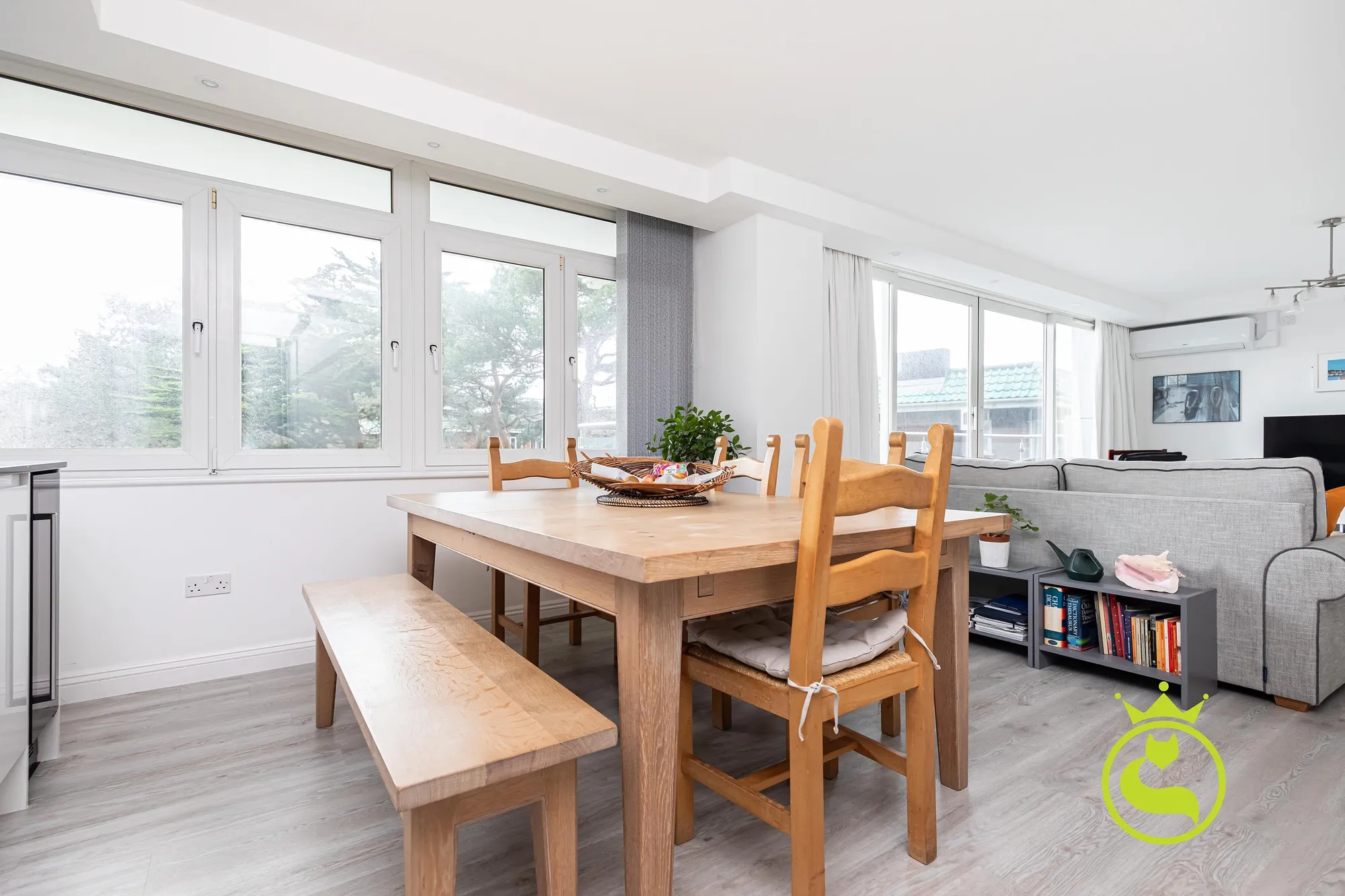 3 bed apartment for sale in West Cliff Road, Bournemouth  - Property Image 3