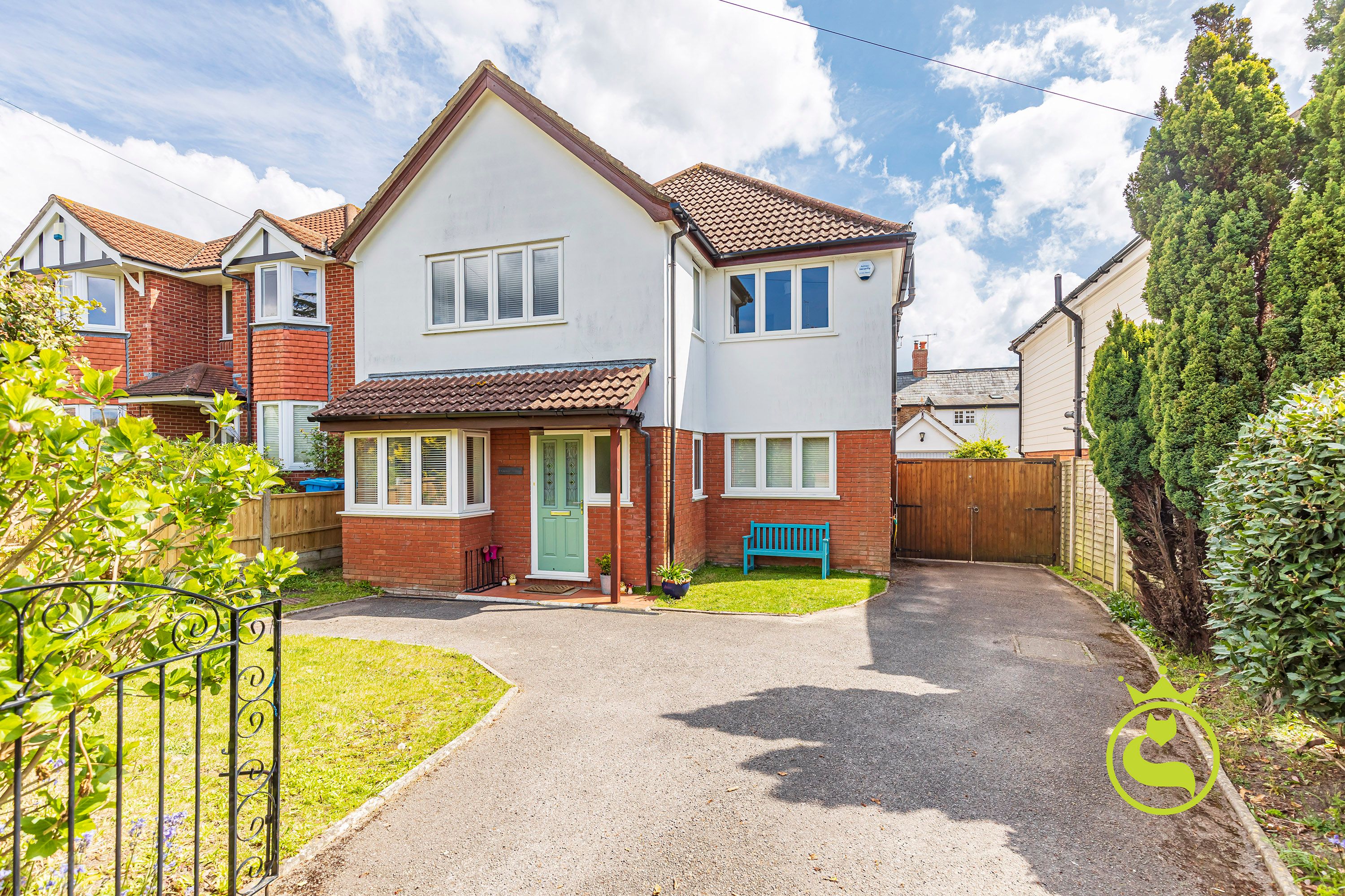 **LAUNCHING SATURDAY 14TH MAY- BY APPOINTMENT ONLY** A well-presented four bedroom, three reception detached family sized home with south facing garden, driveway, and garage. Falling into the ever Lilliput Infant and Baden Powell Junior school catchments and within walking distance of Ashley Cross & Parkstone train station.