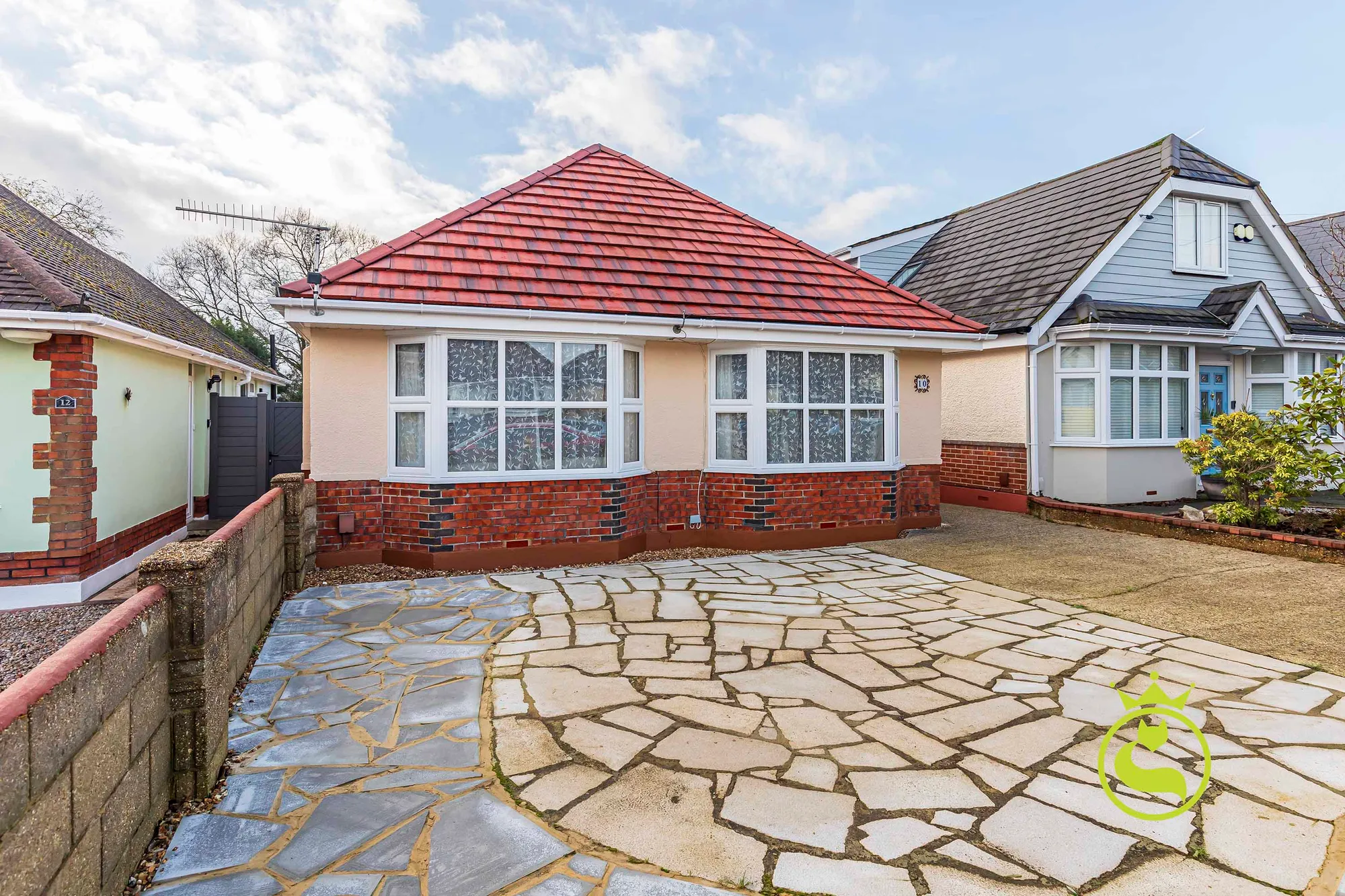2 bed detached bungalow for sale in Mellstock Road, Poole  - Property Image 1