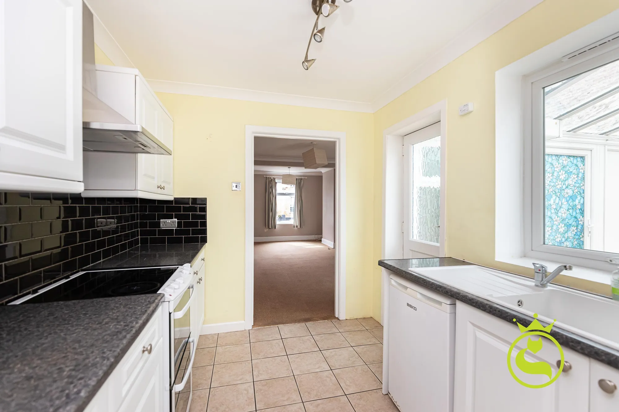 3 bed semi-detached house for sale in Cromwell Road, Poole  - Property Image 5
