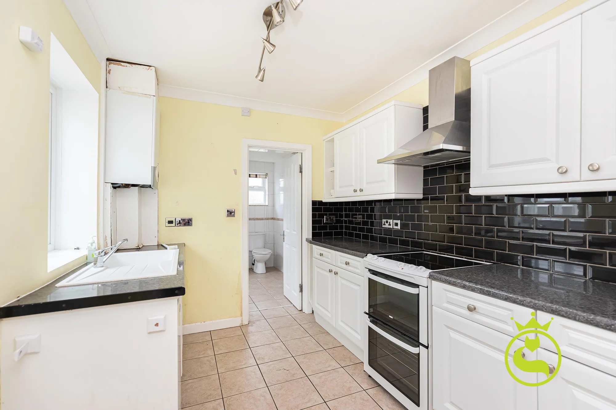 3 bed semi-detached house for sale in Cromwell Road, Poole  - Property Image 4