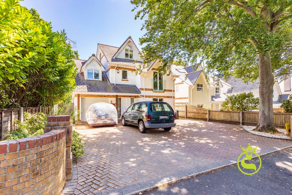 A five bedroom 'New England' style detached family home, in a prestigious road in the heart of Lilliput village. Just a short distance of Salterns Marina, local amenities and the award winning beaches of Sandbanks.
