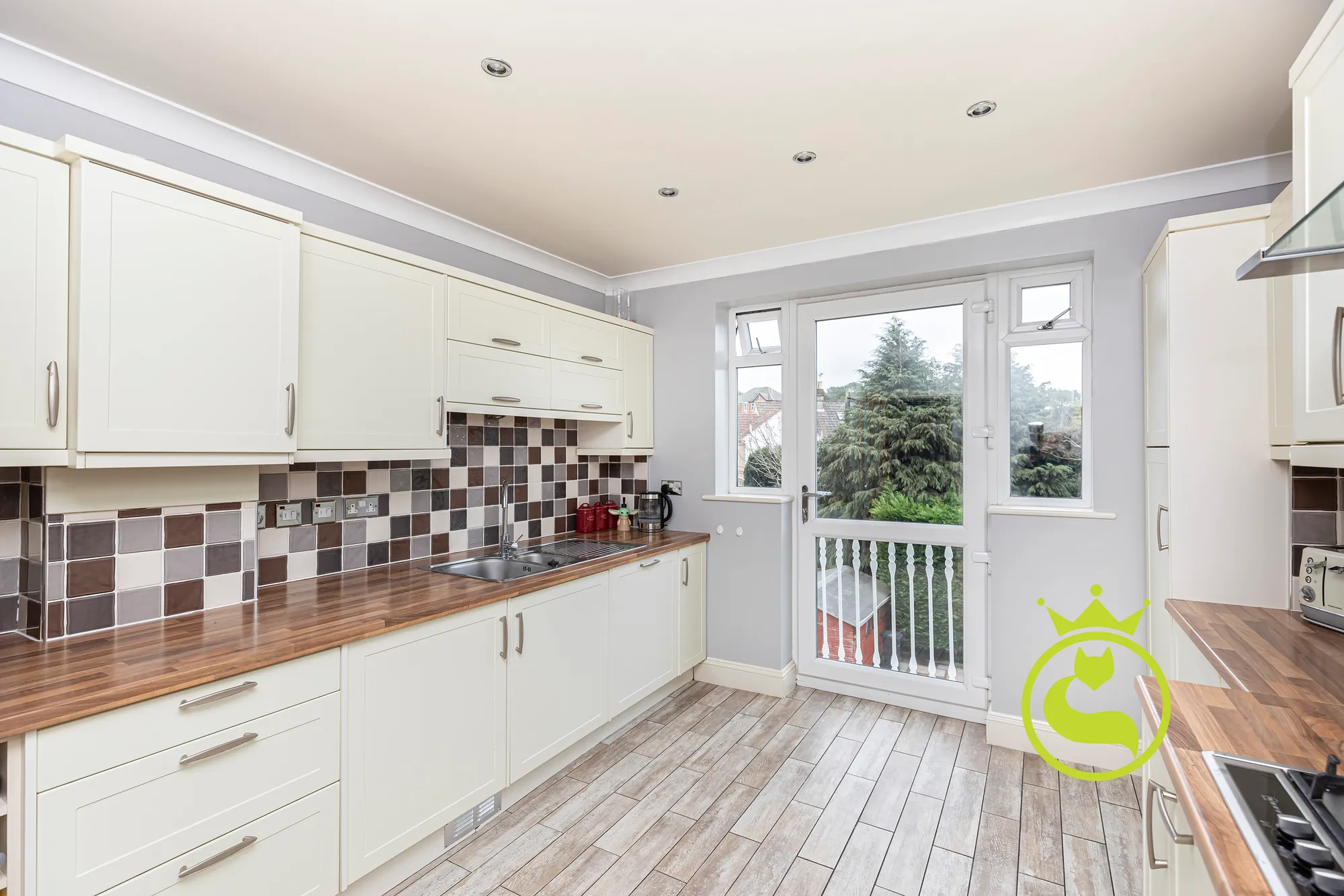 5 bed semi-detached house for sale in Bournemouth Road, Poole  - Property Image 2