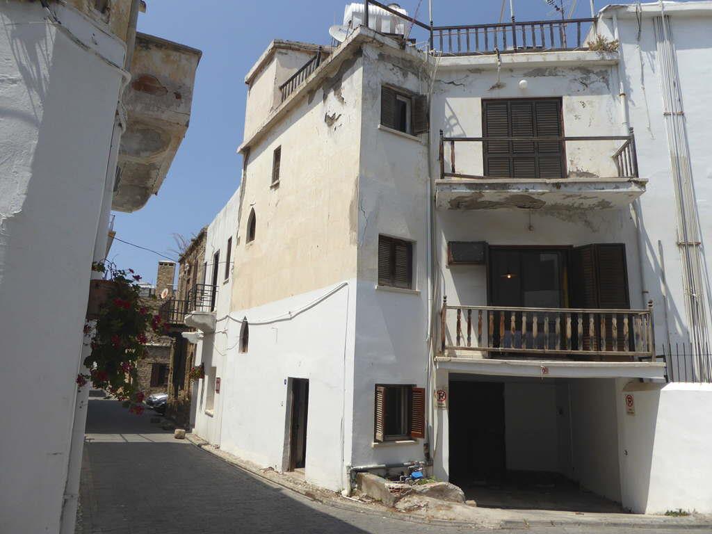 3 bed detached house for sale, Kyrenia 0