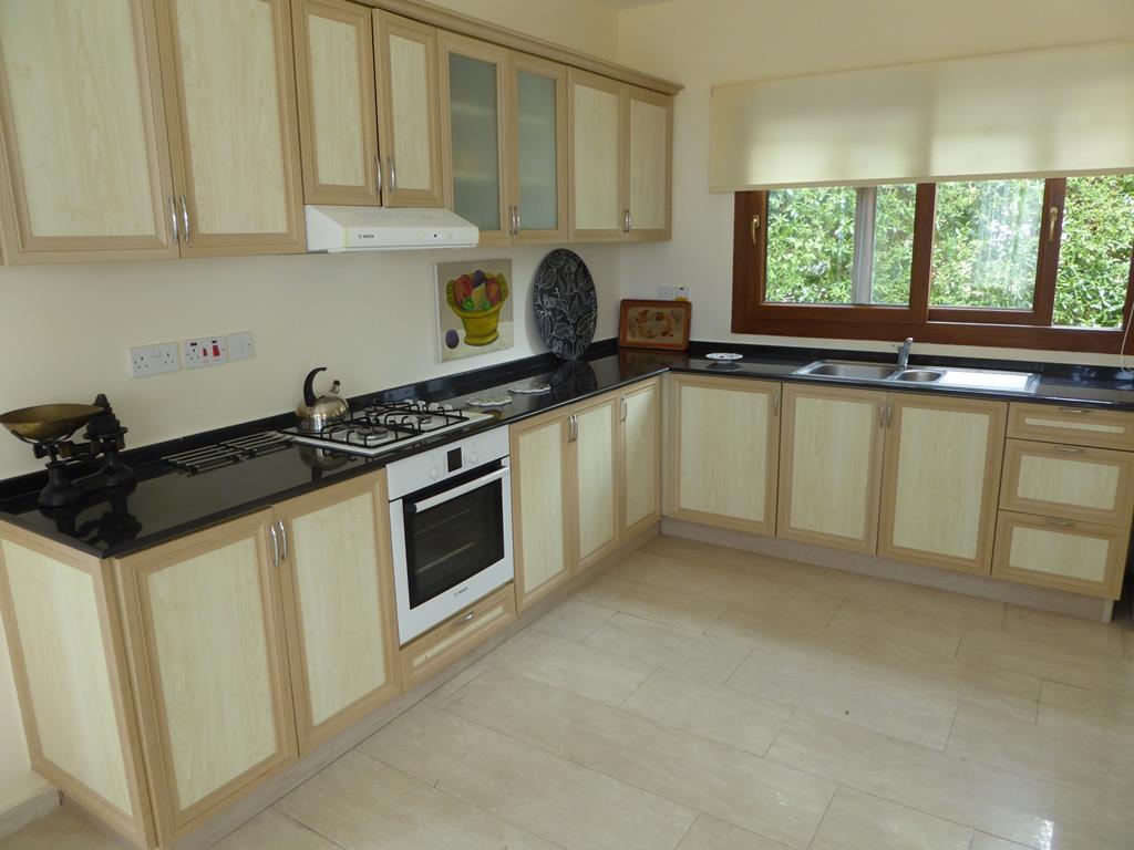 3 bed villa for sale, Esentepe 3