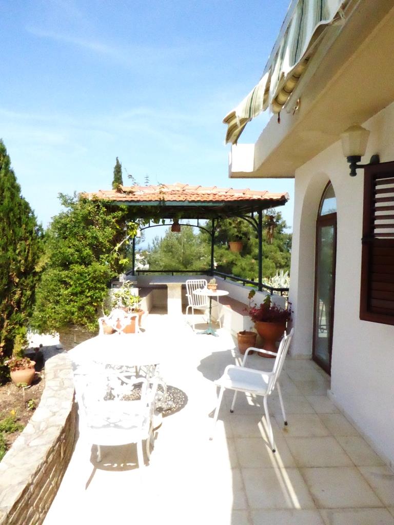 4 bed detached house for sale, Catalkoy 23