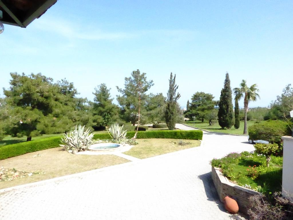 4 bed detached house for sale, Catalkoy 4