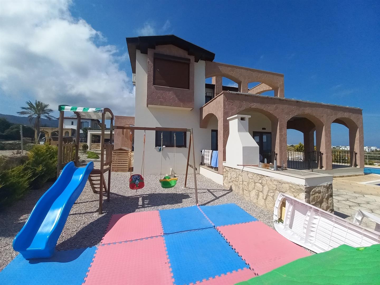 4 bed villa for sale, Bahceli - Property Image 1