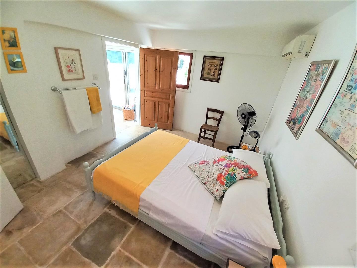 5 bed villa for sale, Kyrenia 24