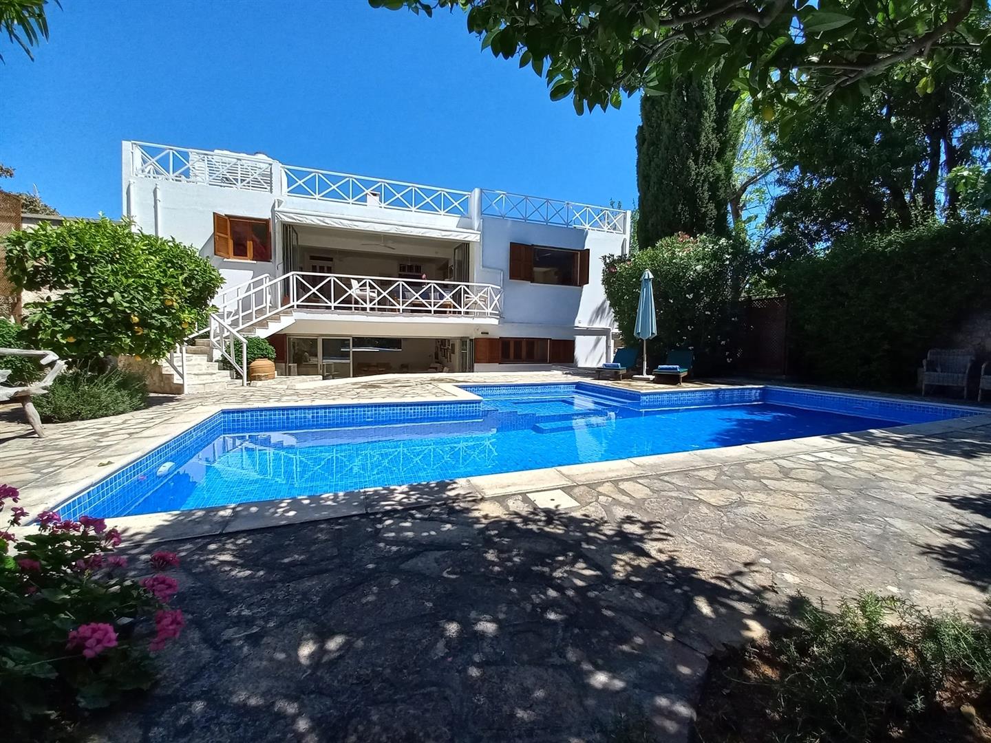 5 bed villa for sale, Kyrenia 15
