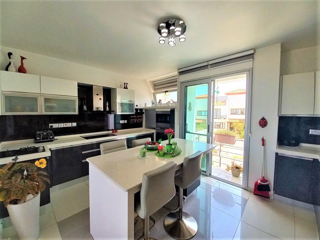 4 bed penthouse for sale, Dogankoy  - Property Image 11