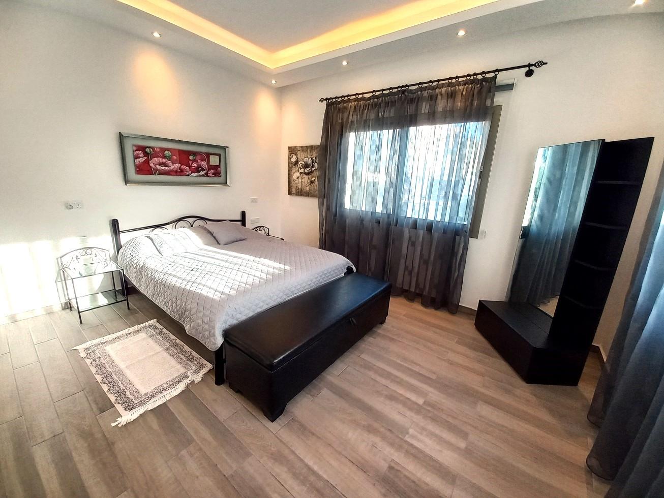 4 bed villa to rent, Esentepe  - Property Image 10