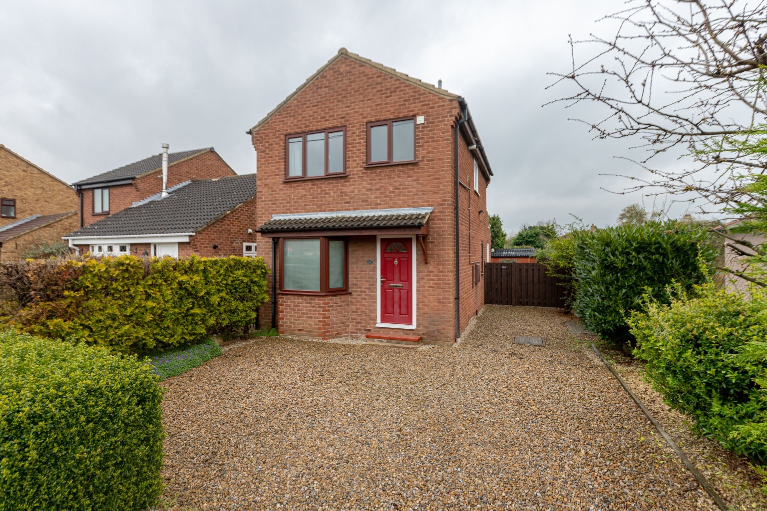 3 bed detached house to rent in Station Road, Richmond  - Property Image 1