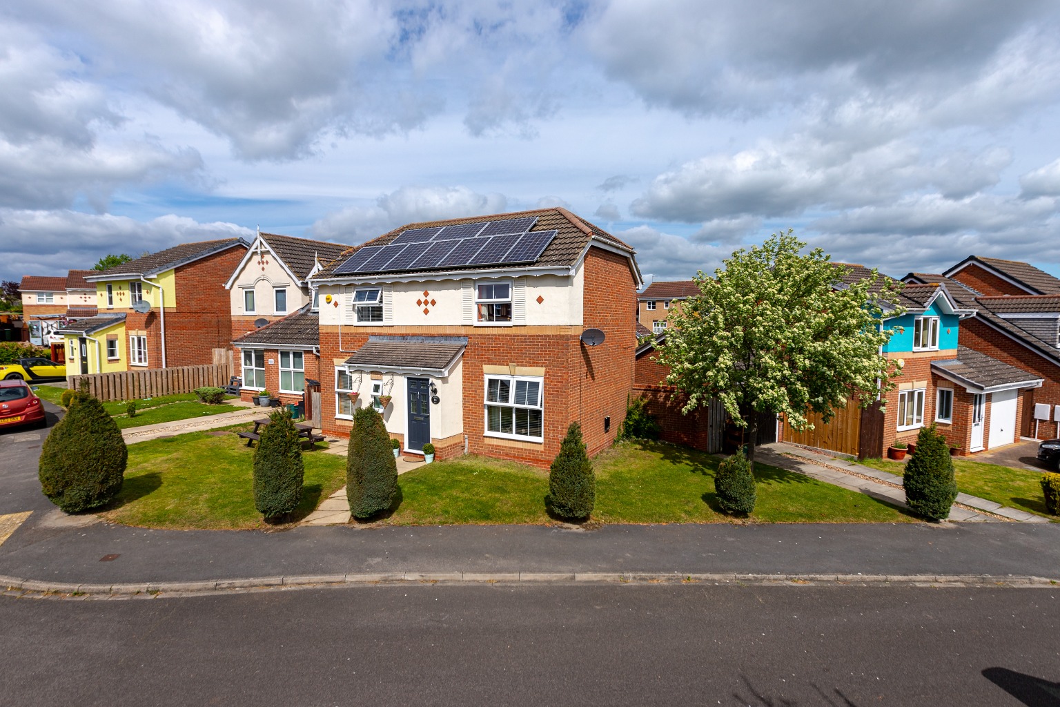 3 bed detached house for sale in Cookson Way, Catterick Garrison - Property Image 1