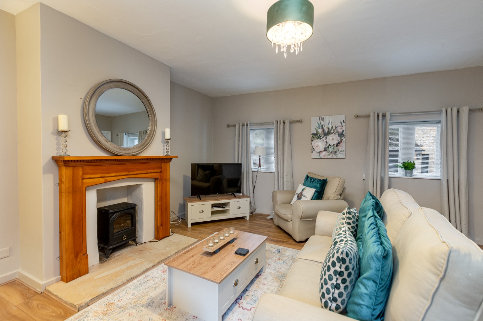3 bed terraced house for sale in Easby Court, Richmond  - Property Image 3