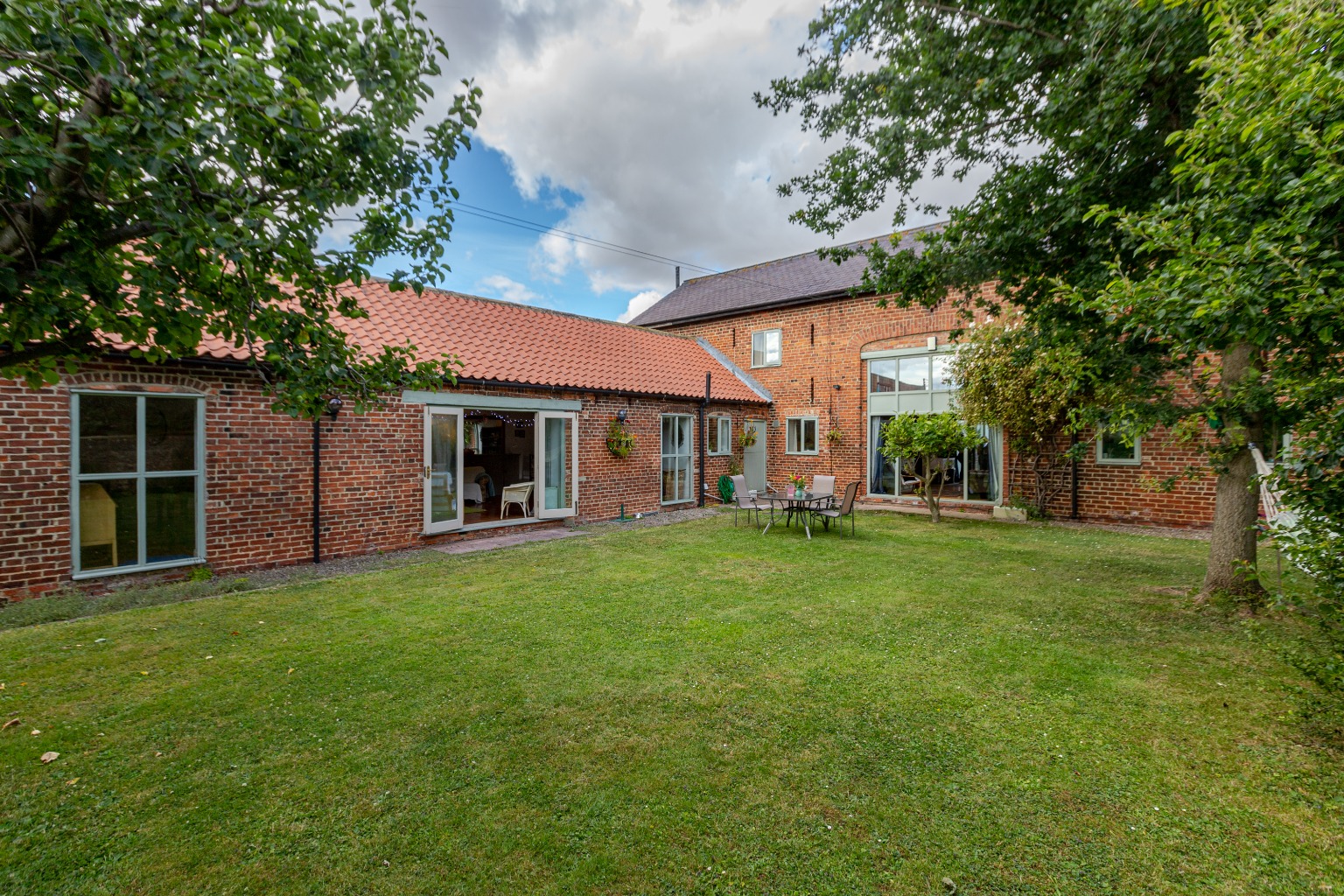 4 bed barn conversion for sale, Northallerton - Property Image 1