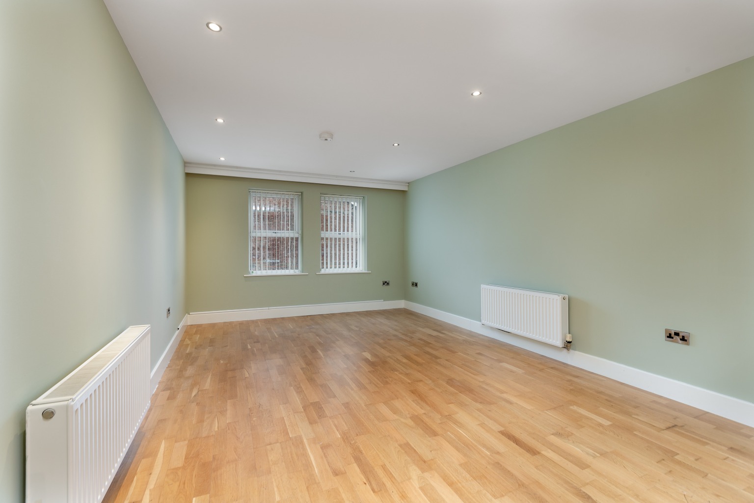 2 bed ground floor flat to rent in Hargreave Terrace, Darlington  - Property Image 2