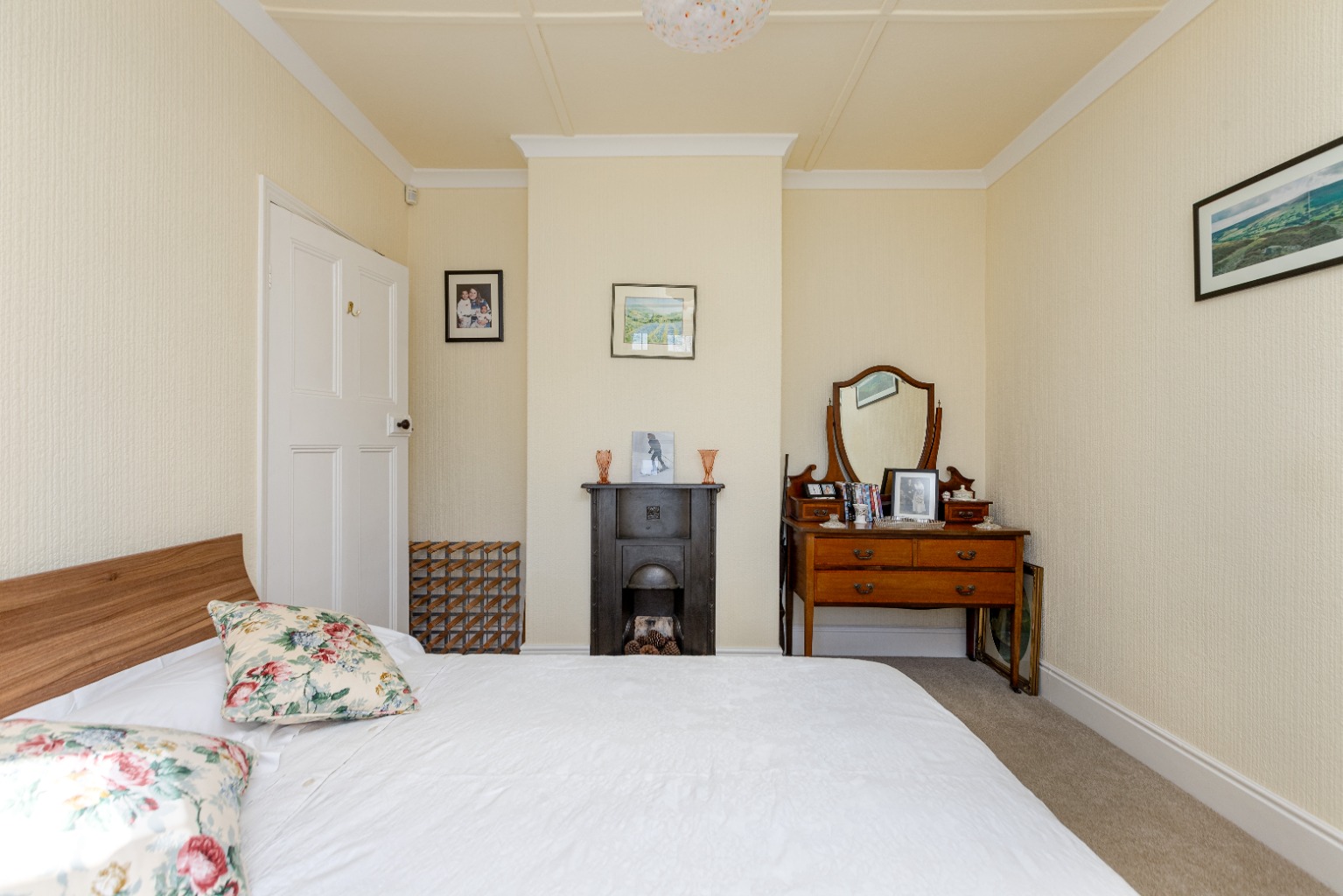 3 bed semi-detached bungalow for sale in Gatherley Road, Richmond  - Property Image 8