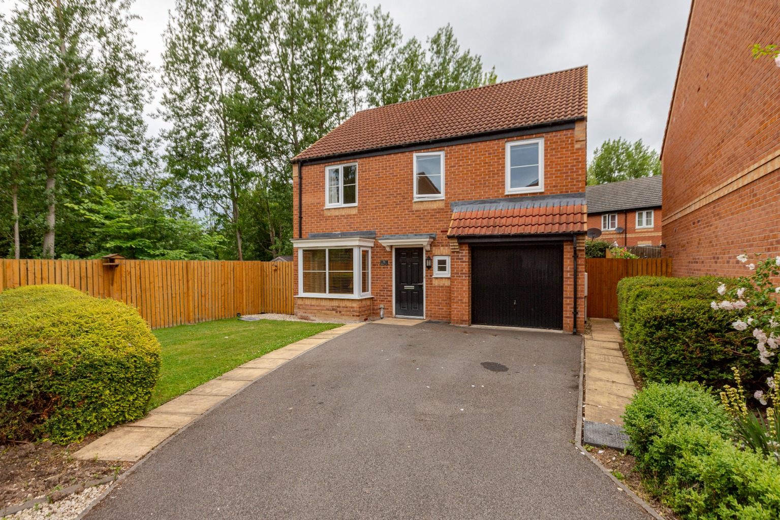 4 bed detached house to rent in Bluebell Walk, Catterick Garrison - Property Image 1