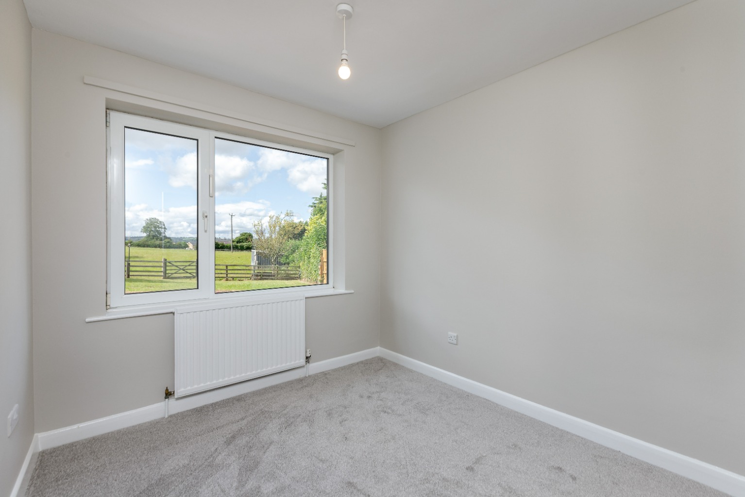 3 bed detached bungalow to rent in Station Road, Bedale  - Property Image 7