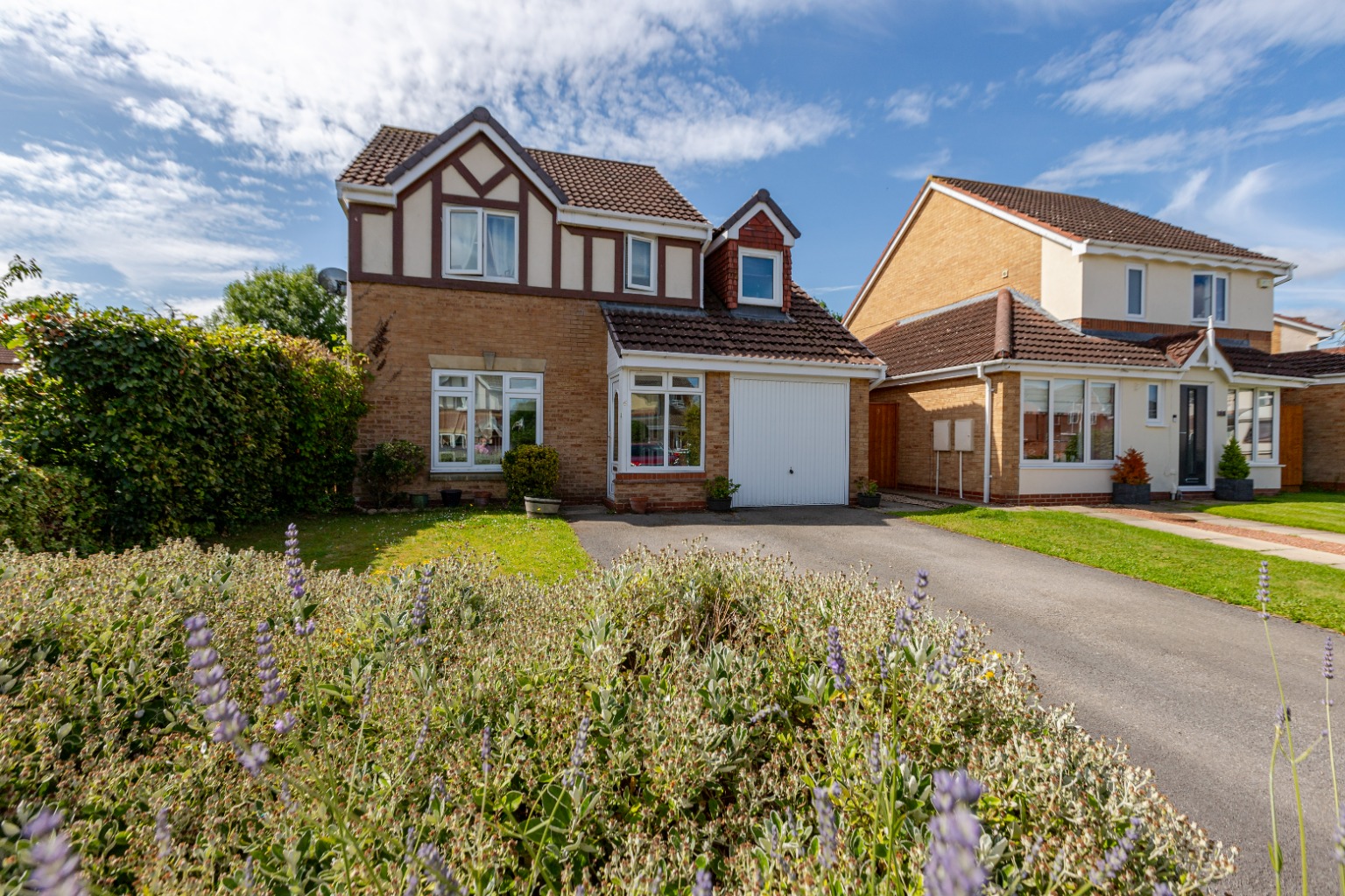 4 bed detached house to rent in Cookson Way, Catterick Garrison - Property Image 1
