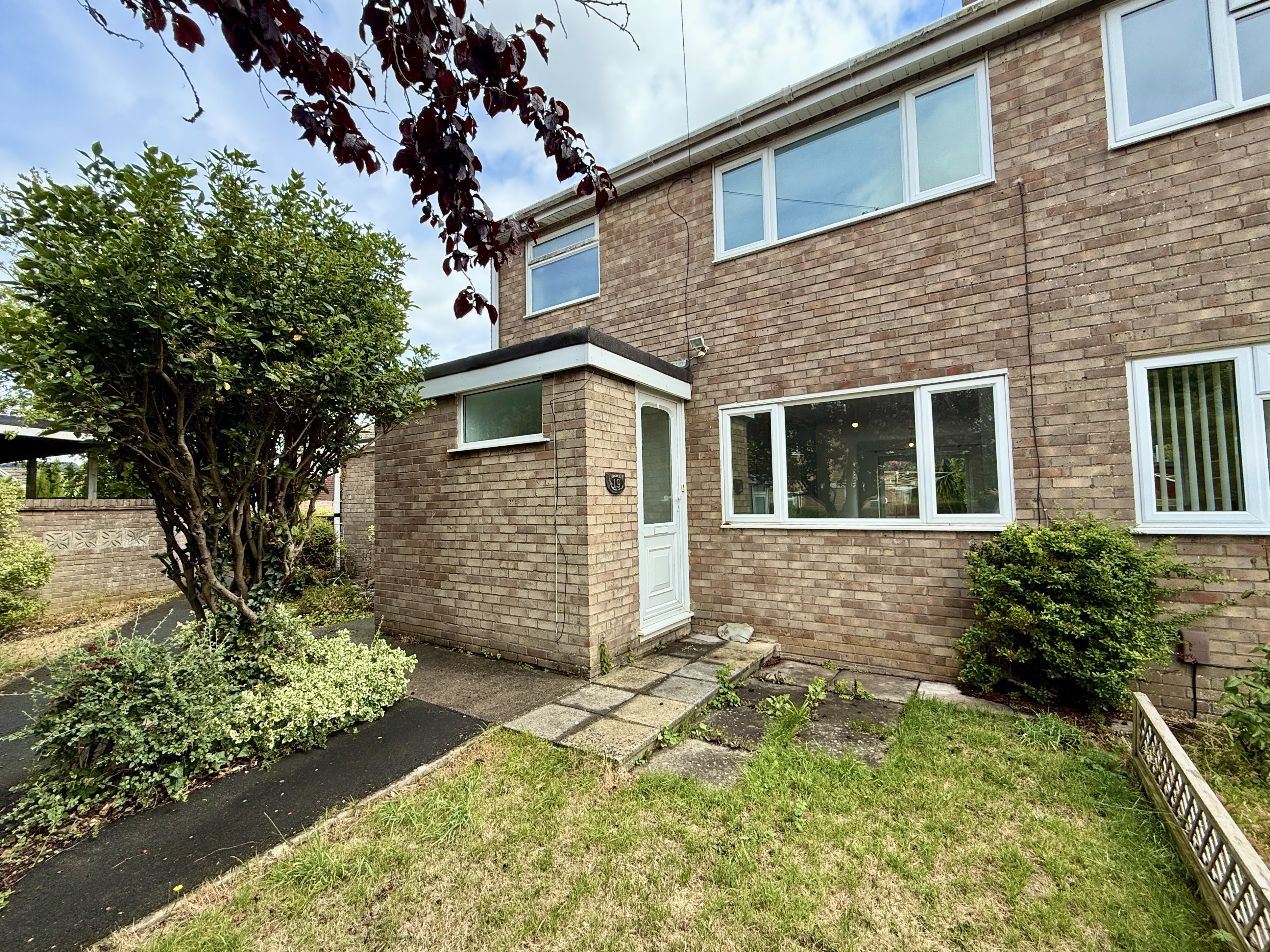 3 bed house to rent in Fosse Close, Nailsea, BS48