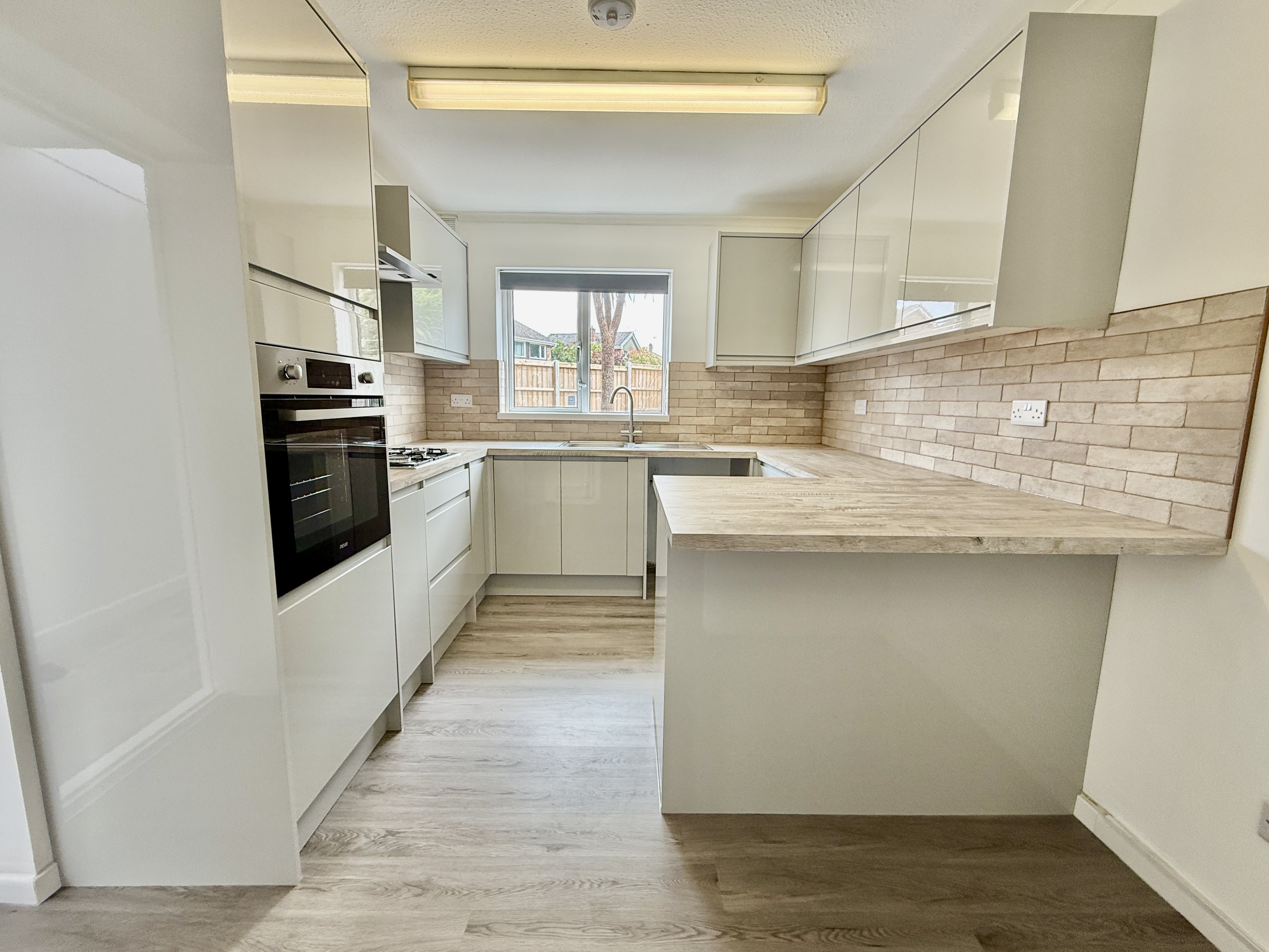 3 bed house to rent in Fosse Close, Nailsea  - Property Image 3