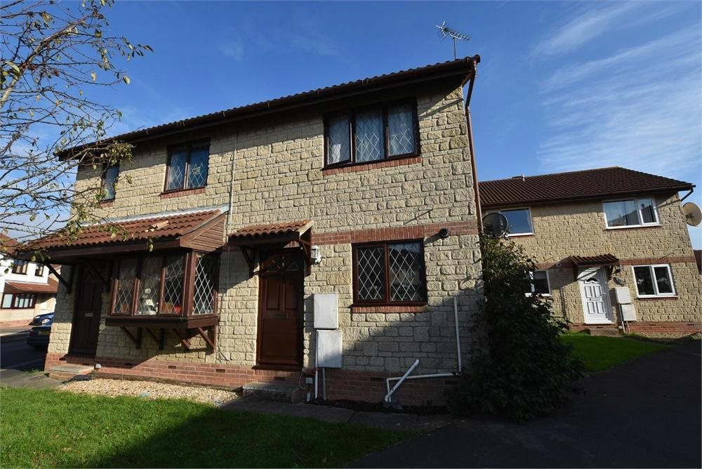 2 bed house to rent in Priston Close, Worle  - Property Image 1