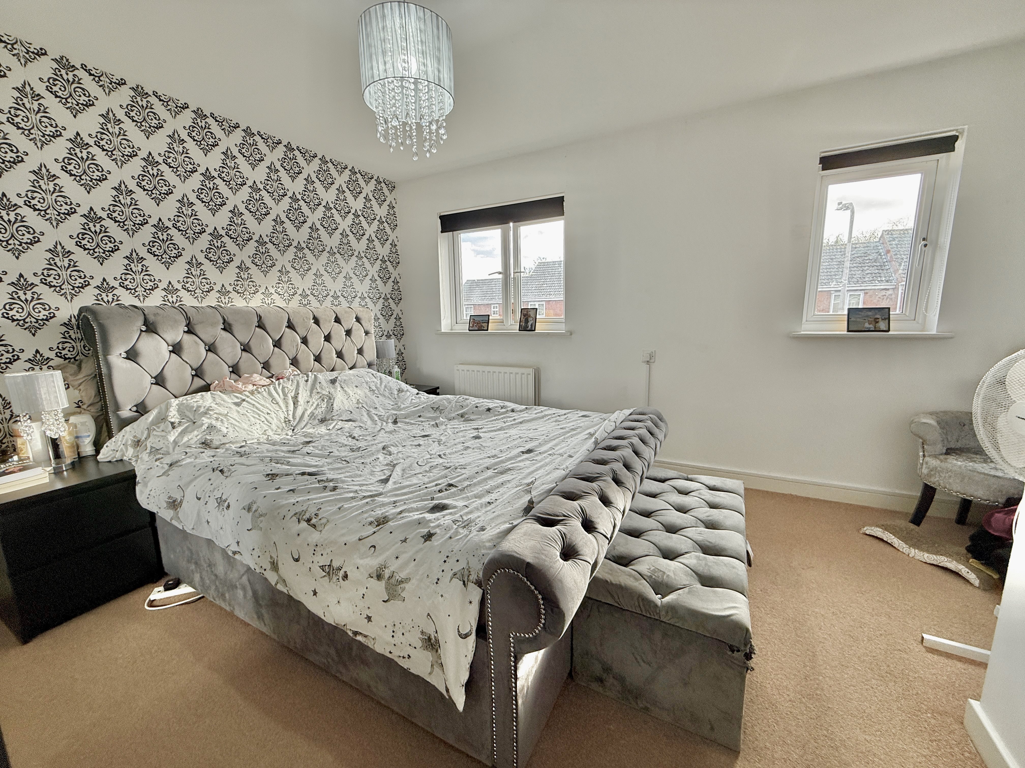 2 bed house to rent in Ankatel Close, The Park, BS23 7