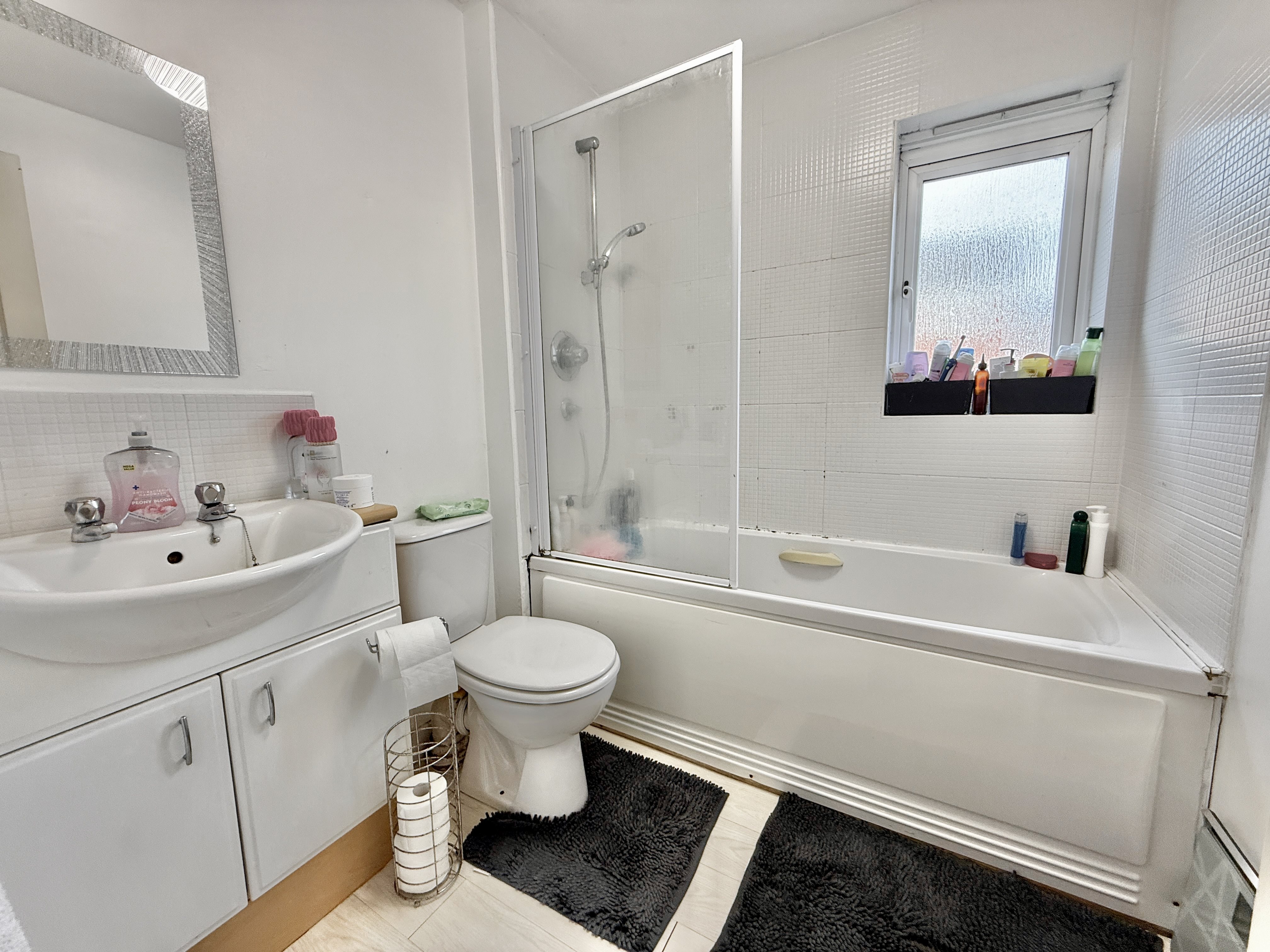 2 bed house to rent in Ankatel Close, The Park, BS23 9