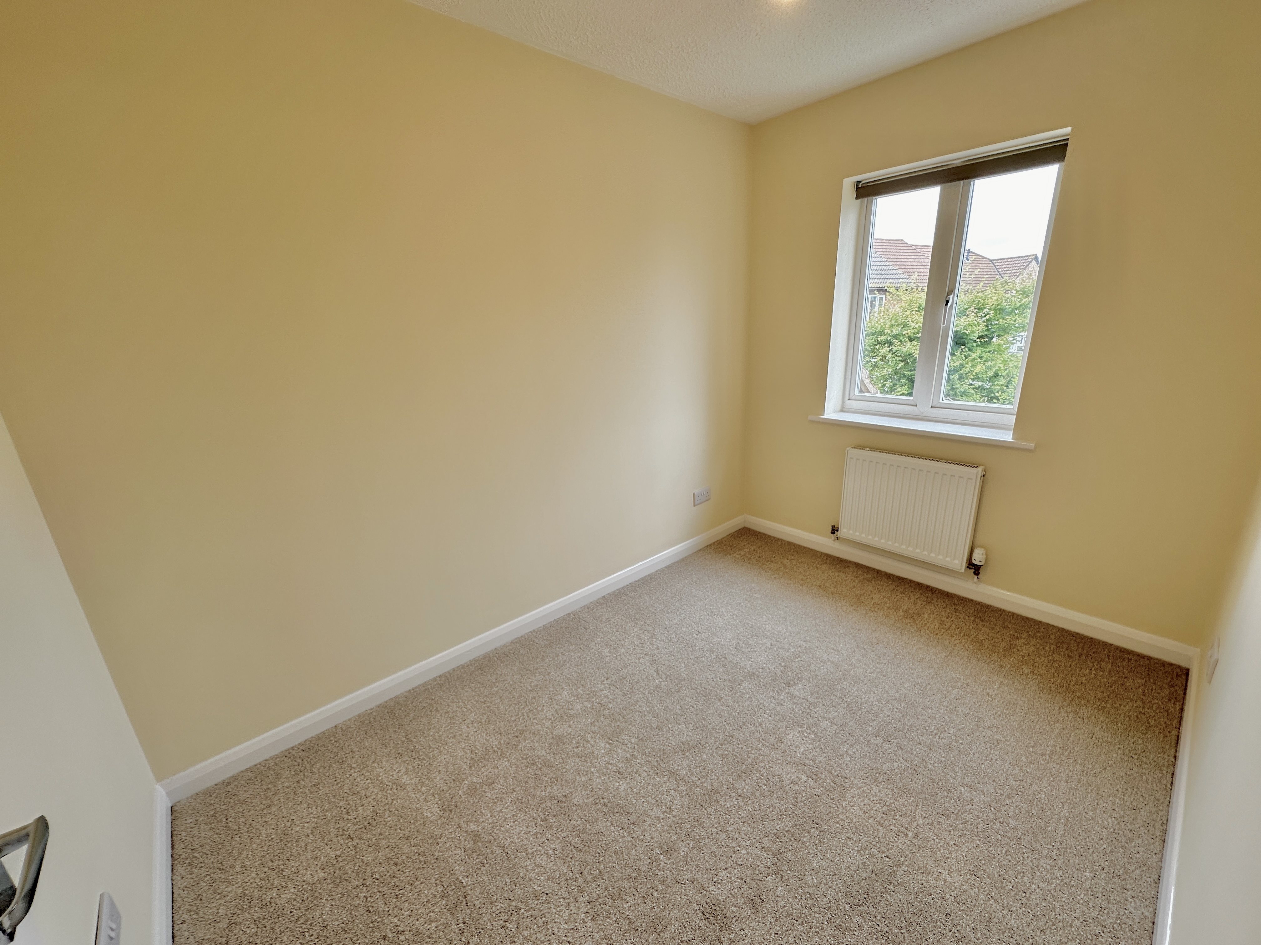 2 bed house to rent in Magnolia Close  - Property Image 10