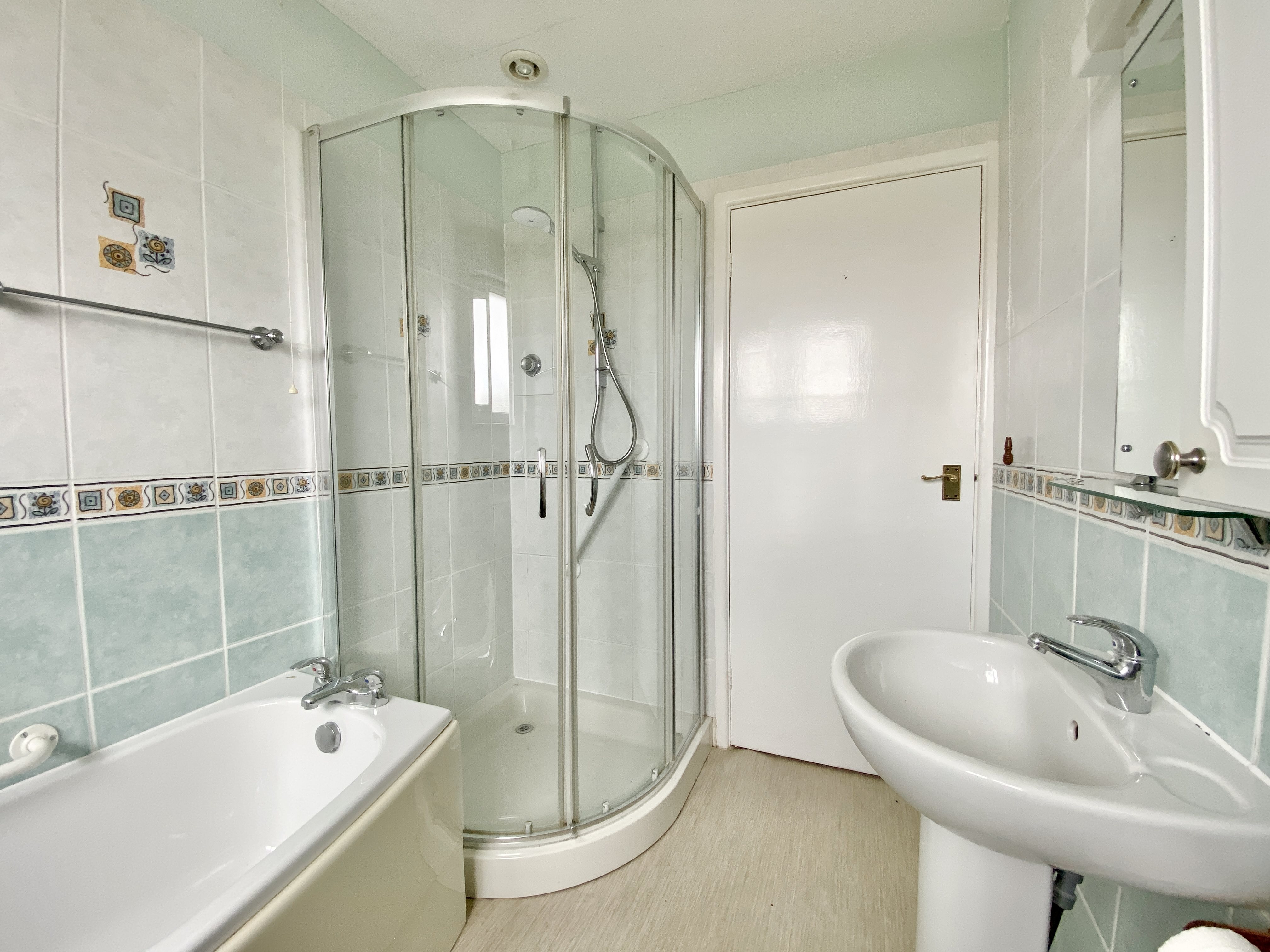 3 bed semi-detached bungalow to rent in Heathfield Road, Nailsea, BS48 8