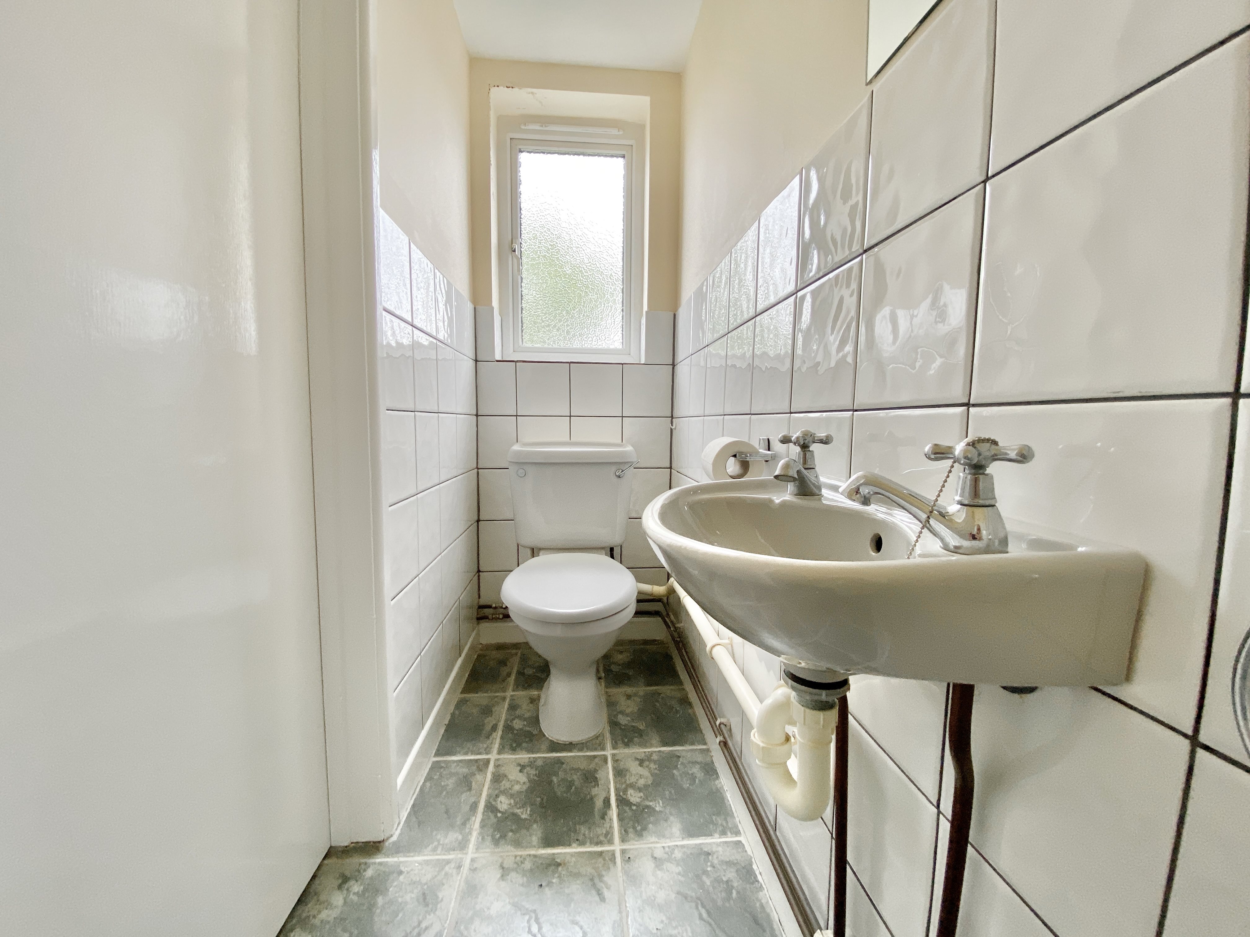 3 bed semi-detached bungalow to rent in Heathfield Road, Nailsea, BS48 13